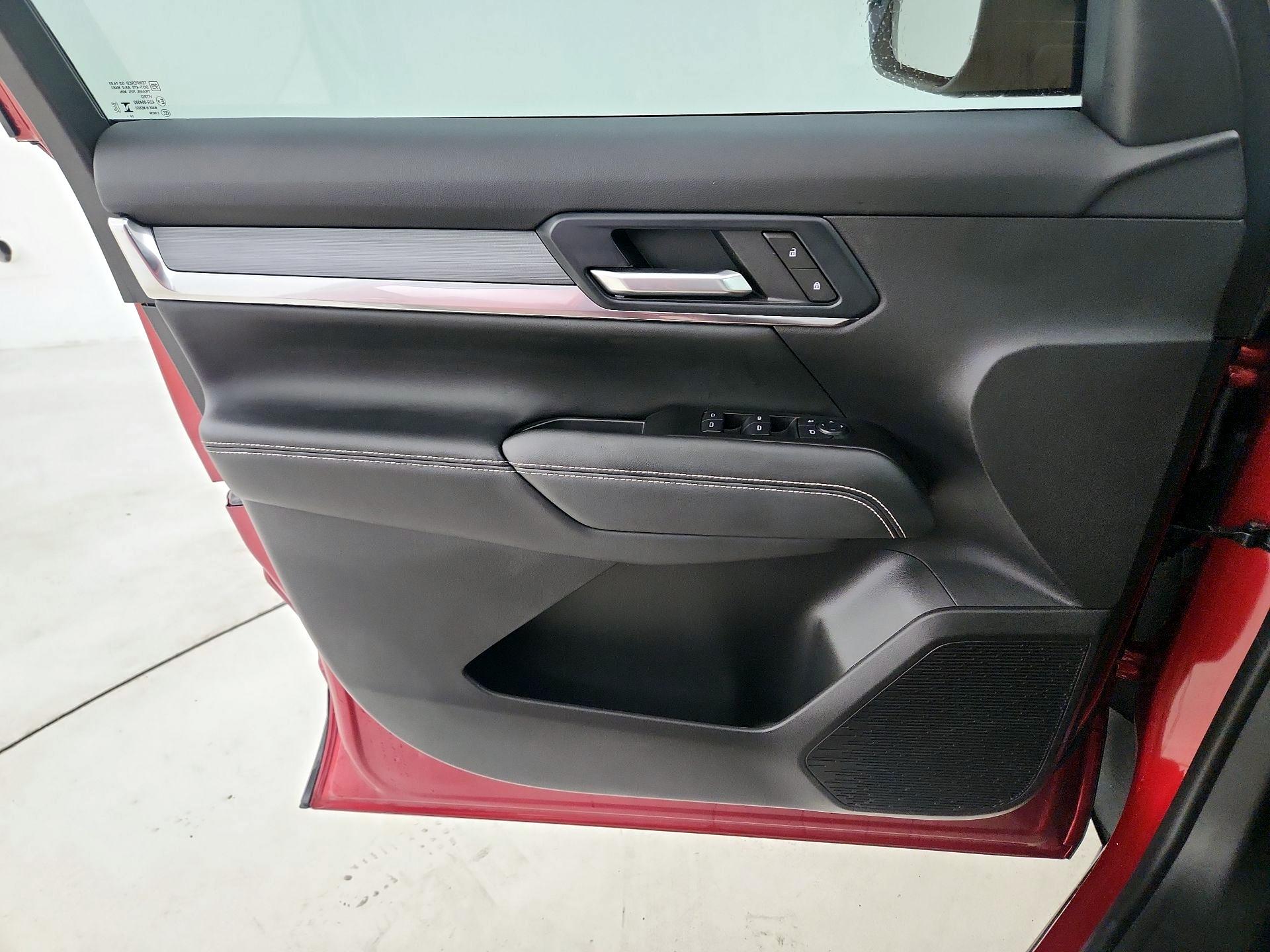 Thumbnail: 2025 GMC Terrain - 12