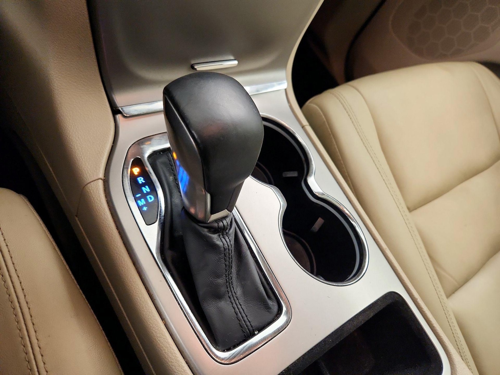 2019 Jeep Grand Cherokee Limited - Photo 19