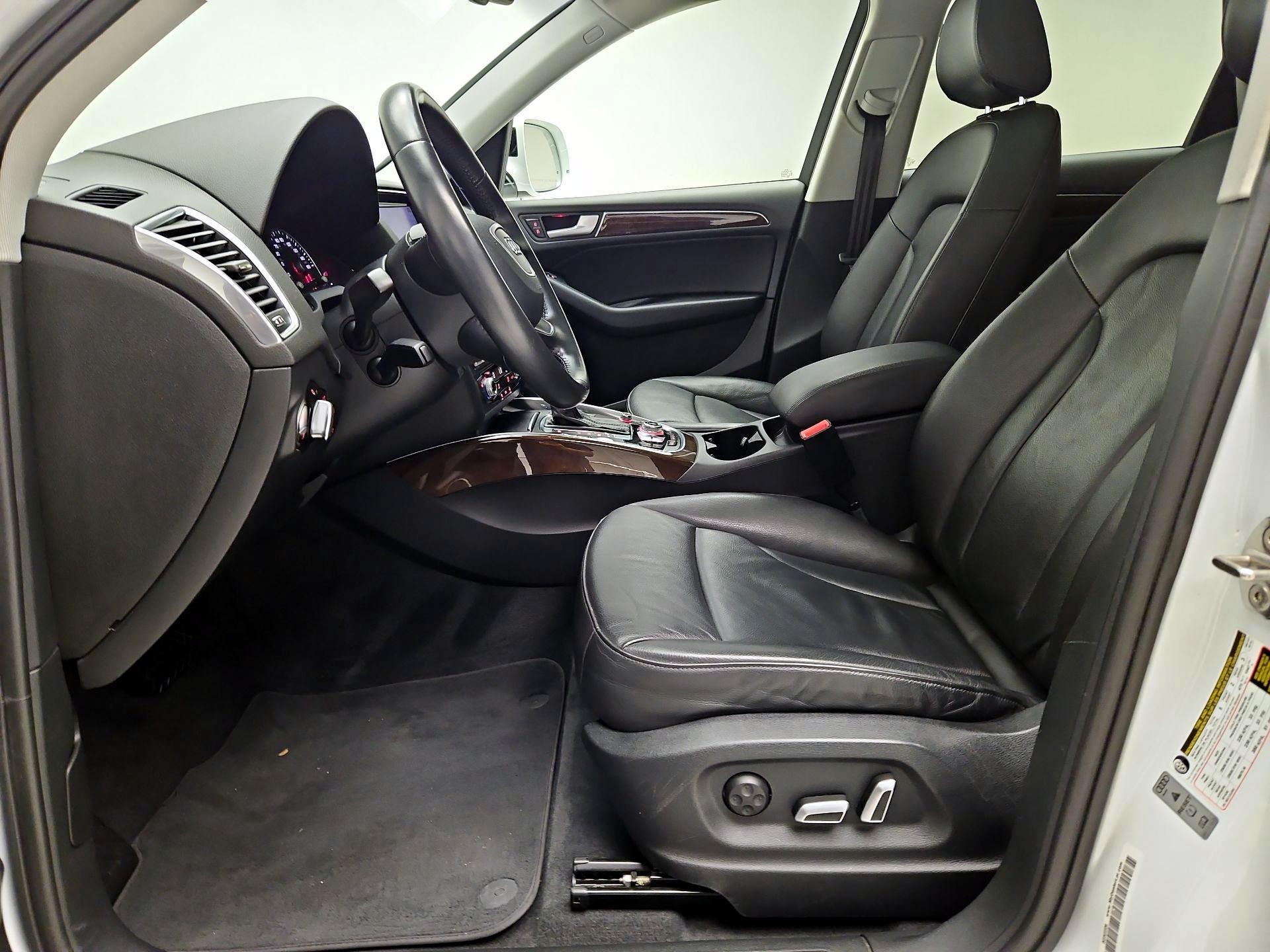 Thumbnail: 2016 Audi Q5 - 11