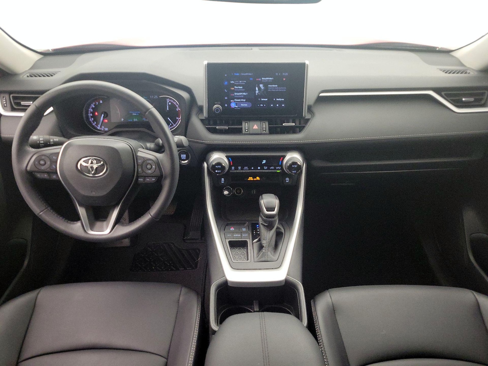 2024 Toyota RAV4 XLE Premium - Photo 10
