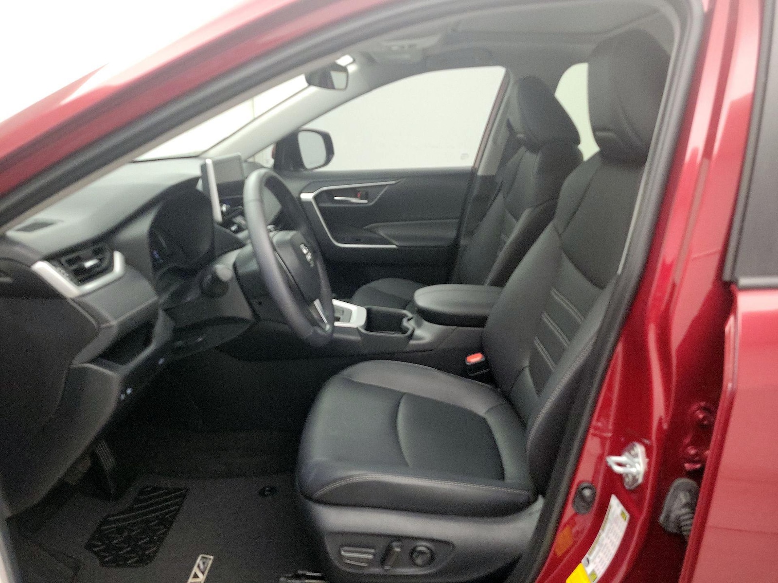 2024 Toyota RAV4 XLE Premium - Photo 12