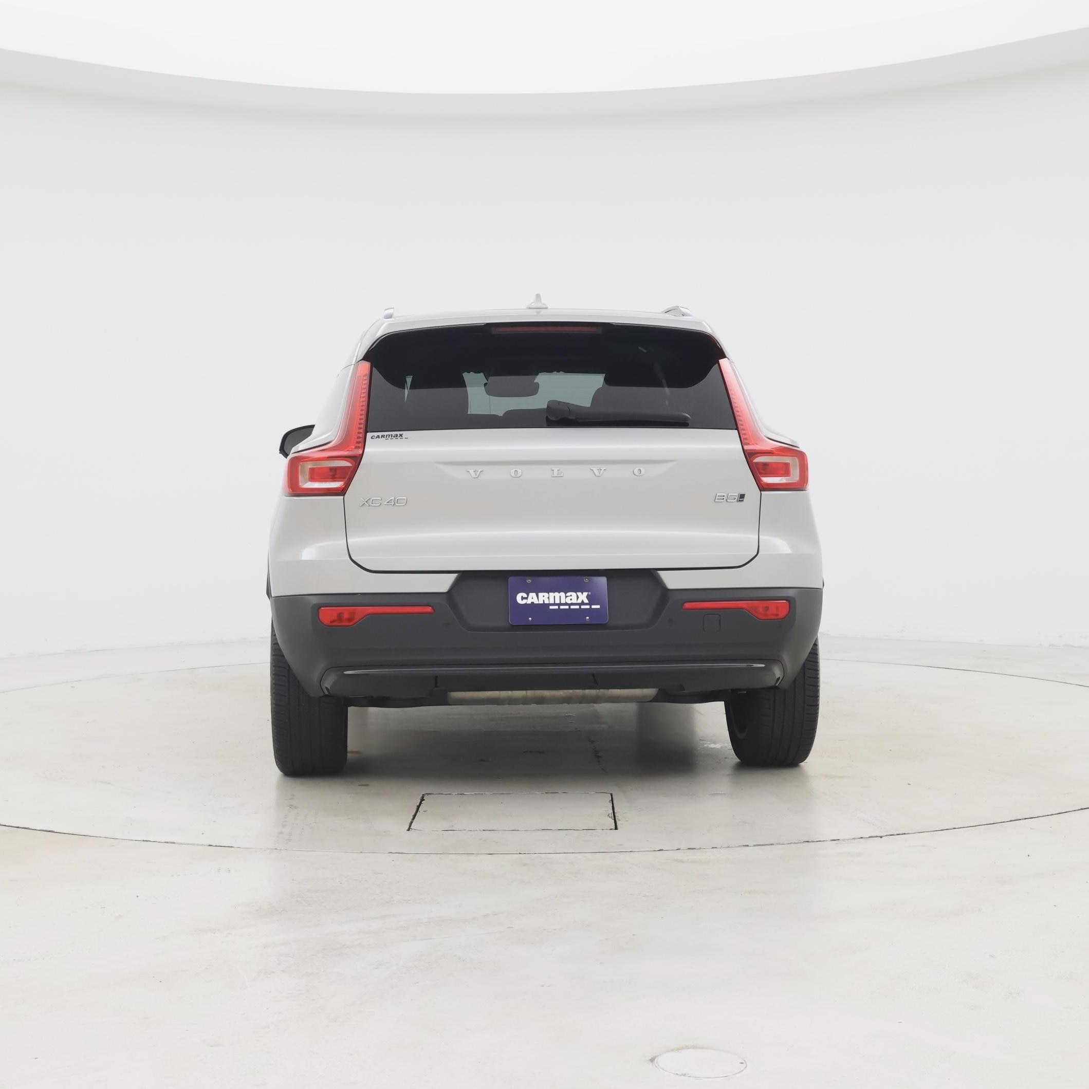 Thumbnail: 2023 Volvo XC40 - 6