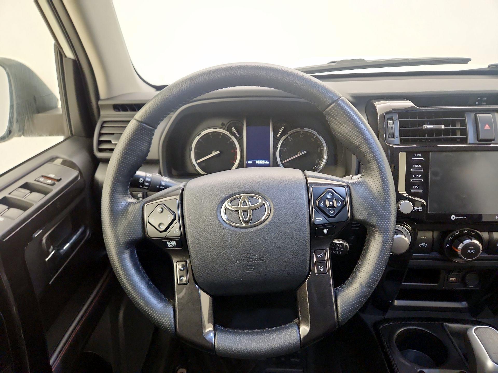 Thumbnail: 2024 Toyota 4Runner - 10