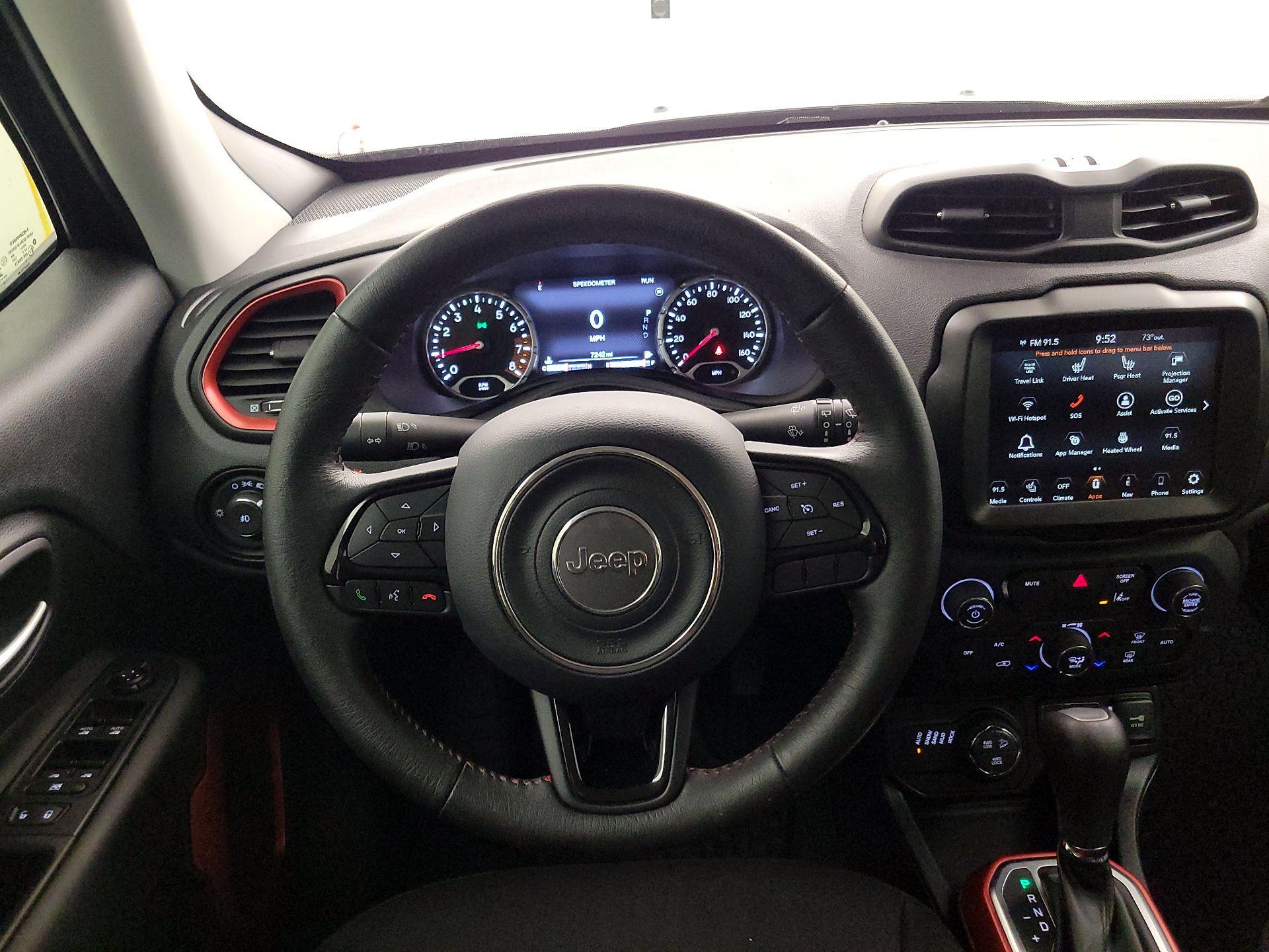 Thumbnail: 2022 Jeep Renegade - 10