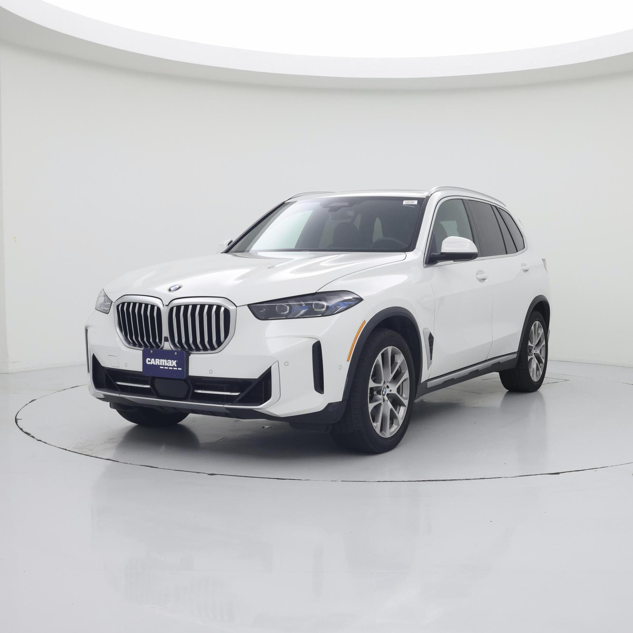 Thumbnail: 2024 BMW X5 - 4