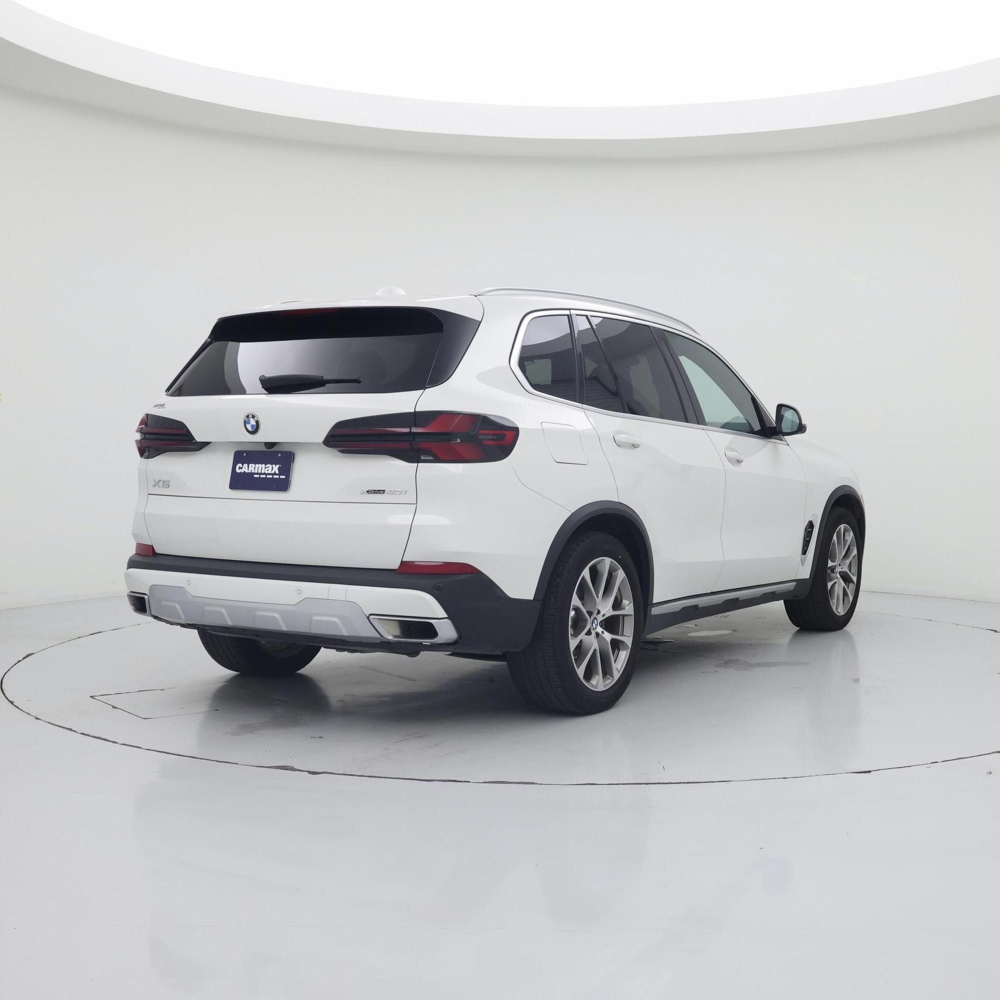Thumbnail: 2024 BMW X5 - 8