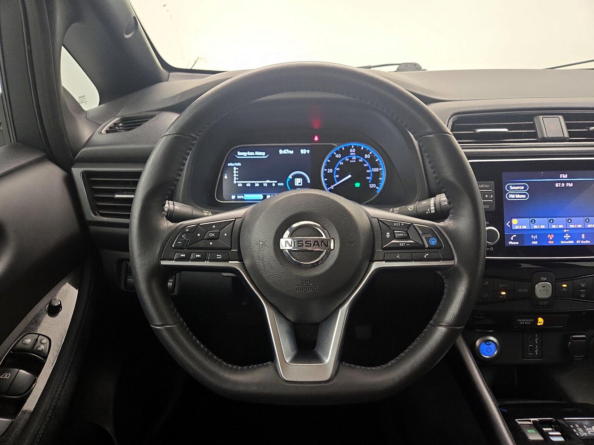 Thumbnail: 2020 Nissan Leaf - 10