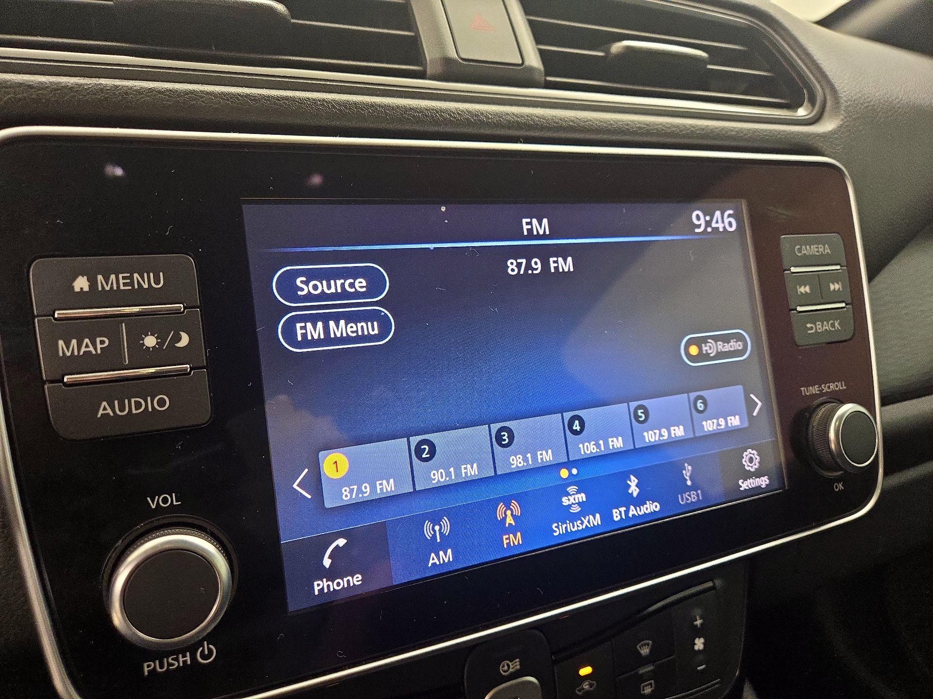 Thumbnail: 2020 Nissan Leaf - 15