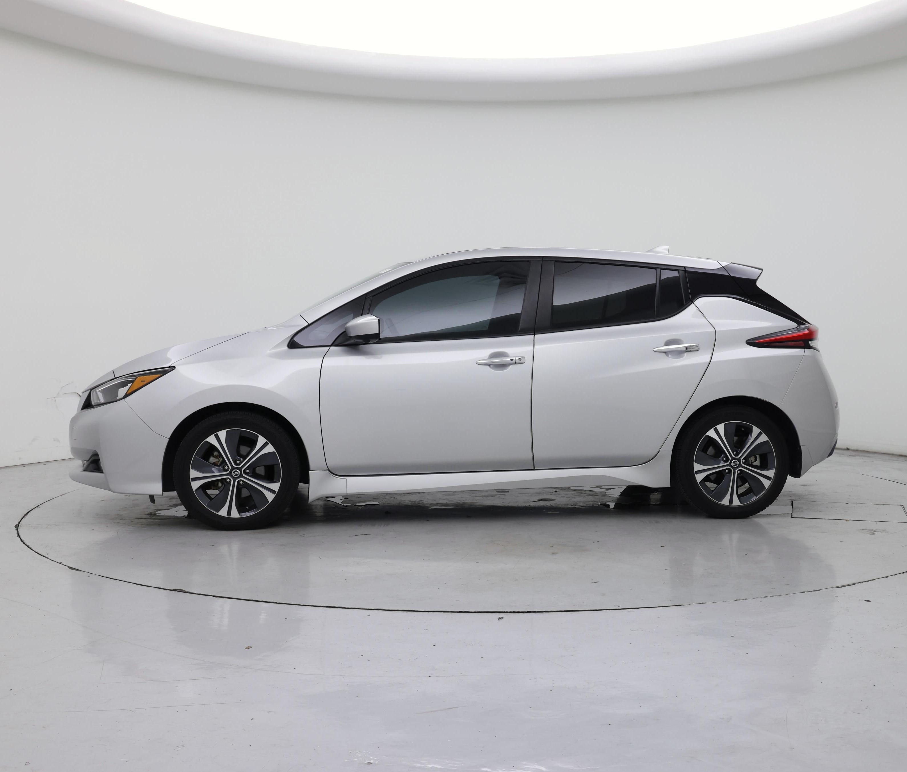 Thumbnail: 2020 Nissan Leaf - 3