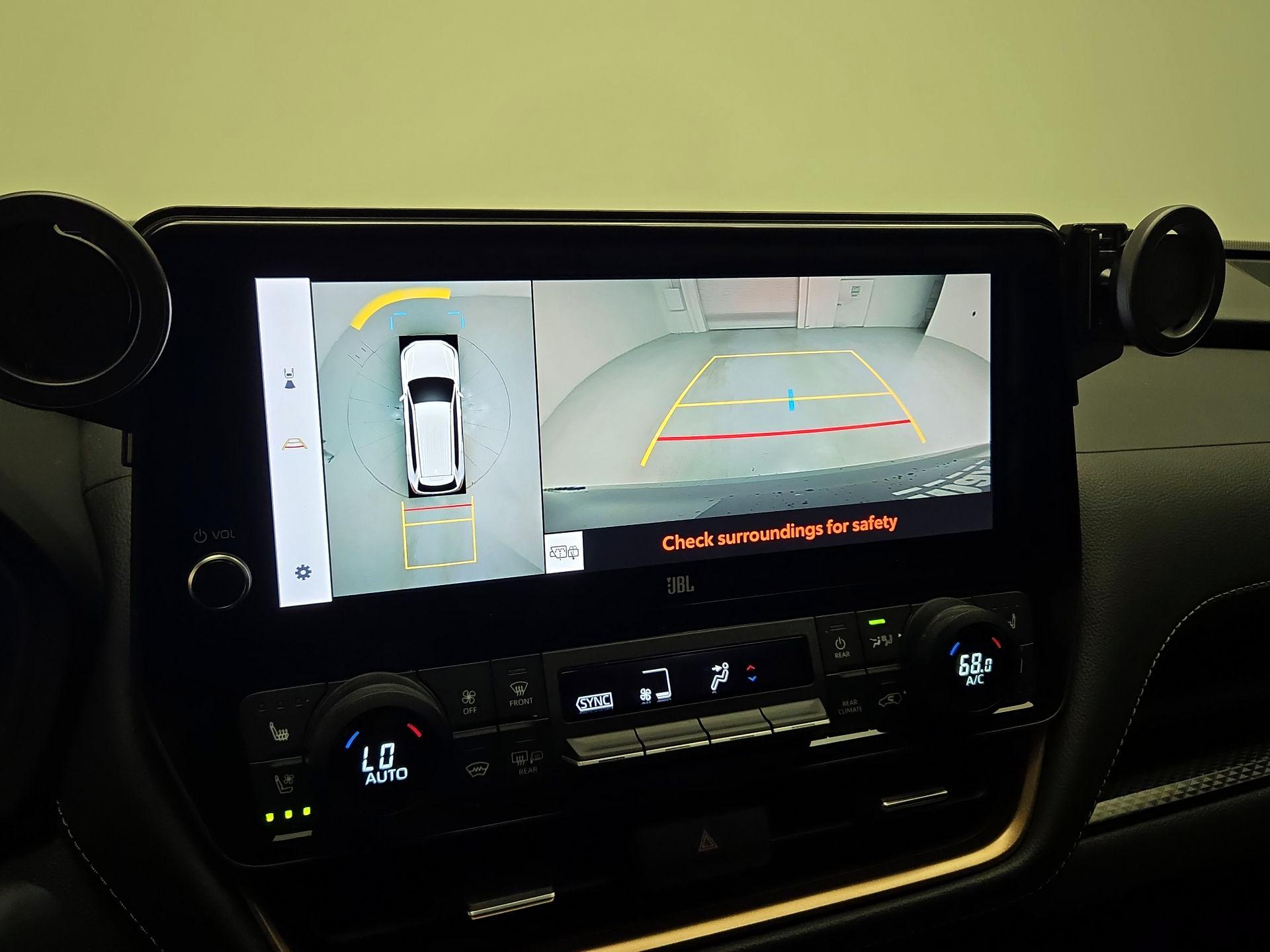 Thumbnail: 2025 Toyota Highlander - 14