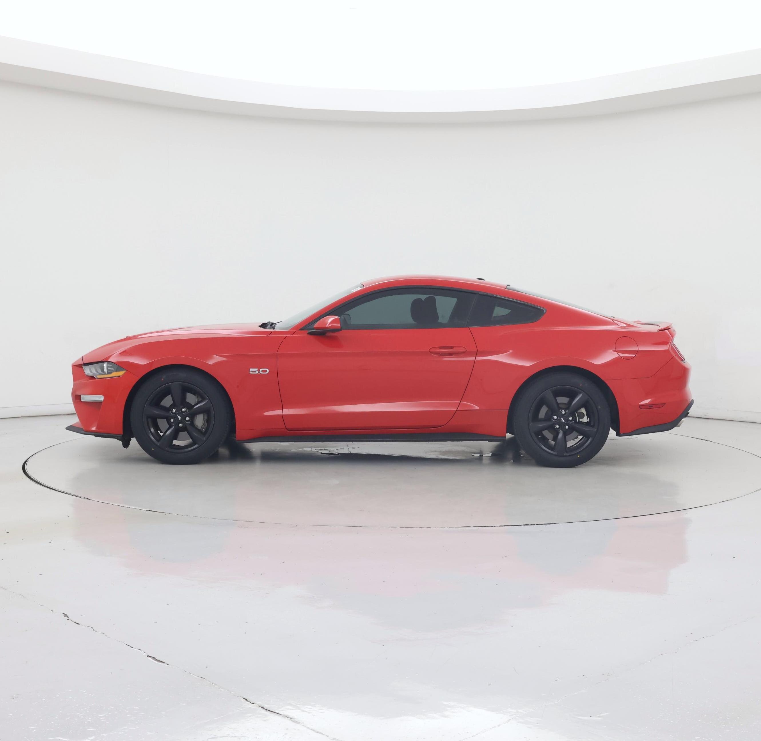 Thumbnail: 2019 Ford Mustang - 3