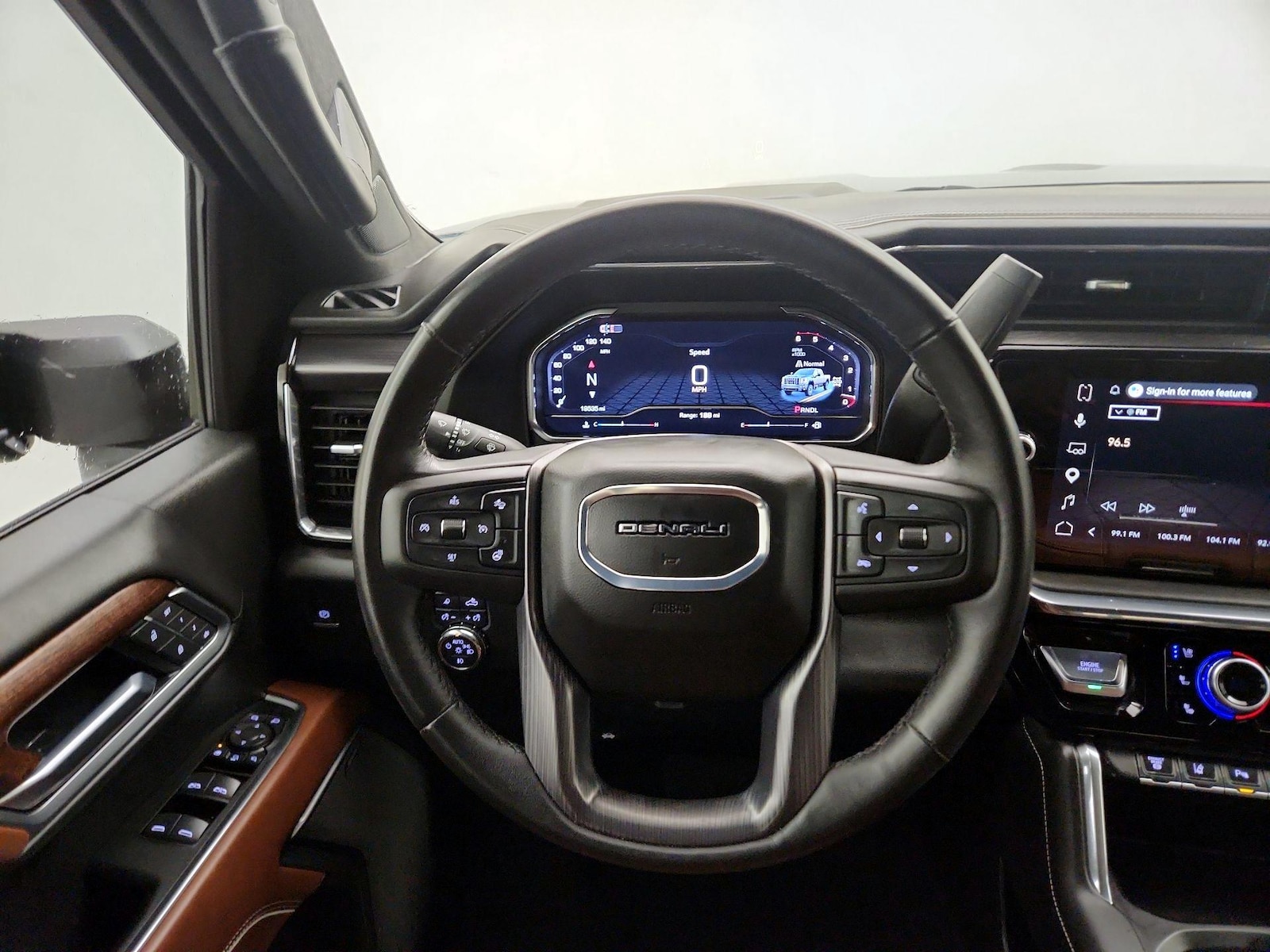 2025 GMC Sierra 2500HD Denali Ultimate - Photo 11