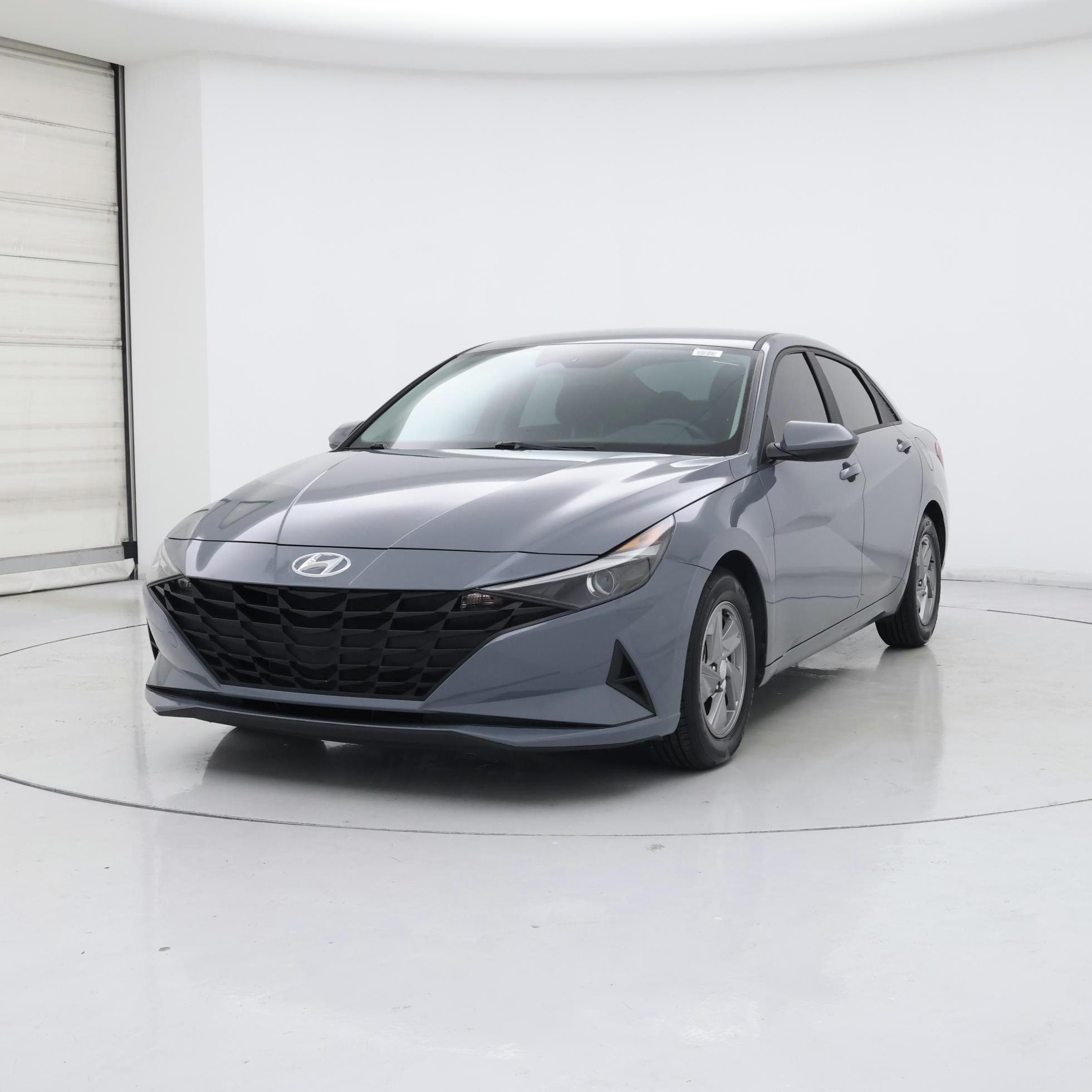 Thumbnail: 2022 Hyundai Elantra - 4
