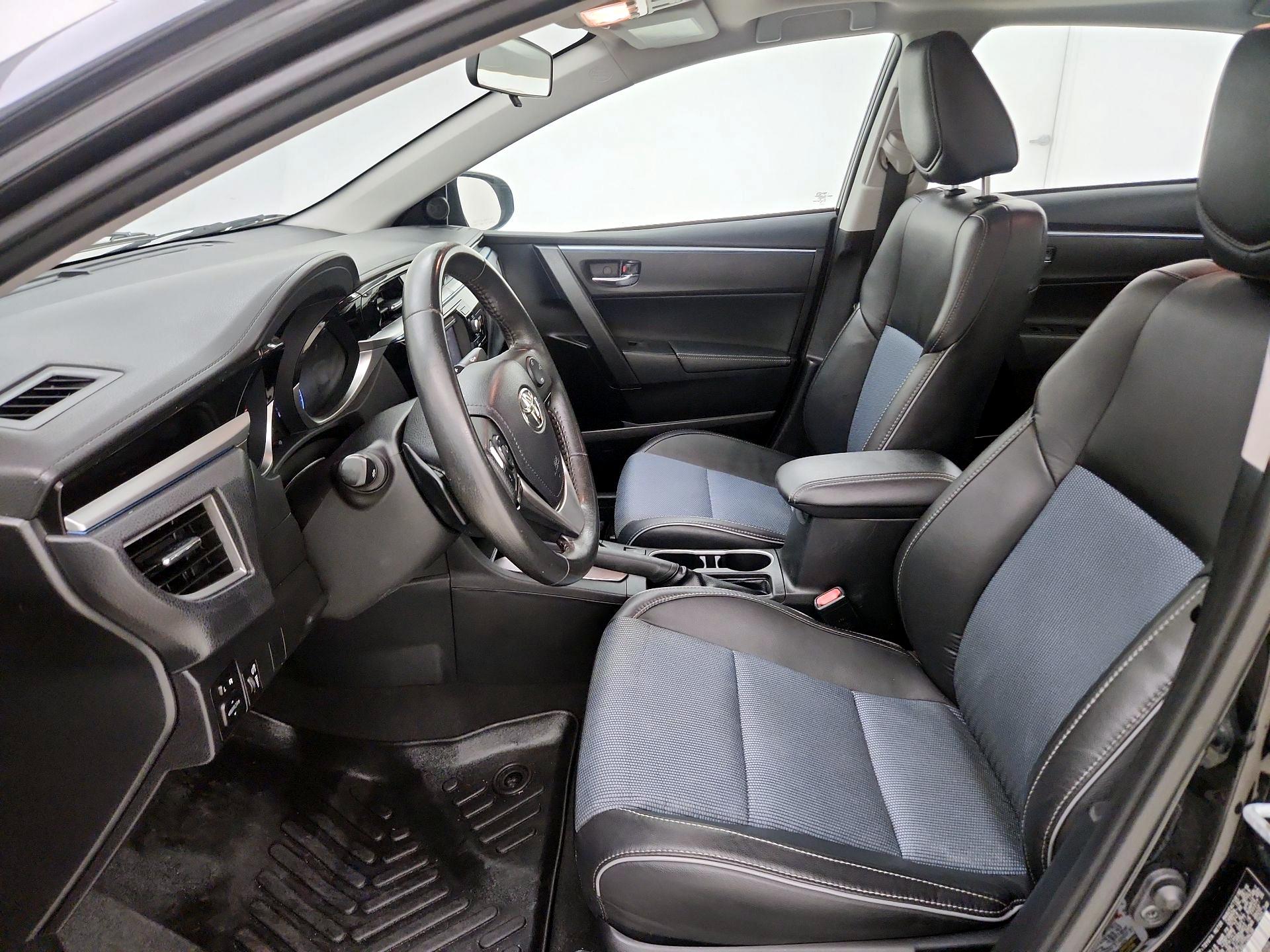 Thumbnail: 2016 Toyota Corolla - 11