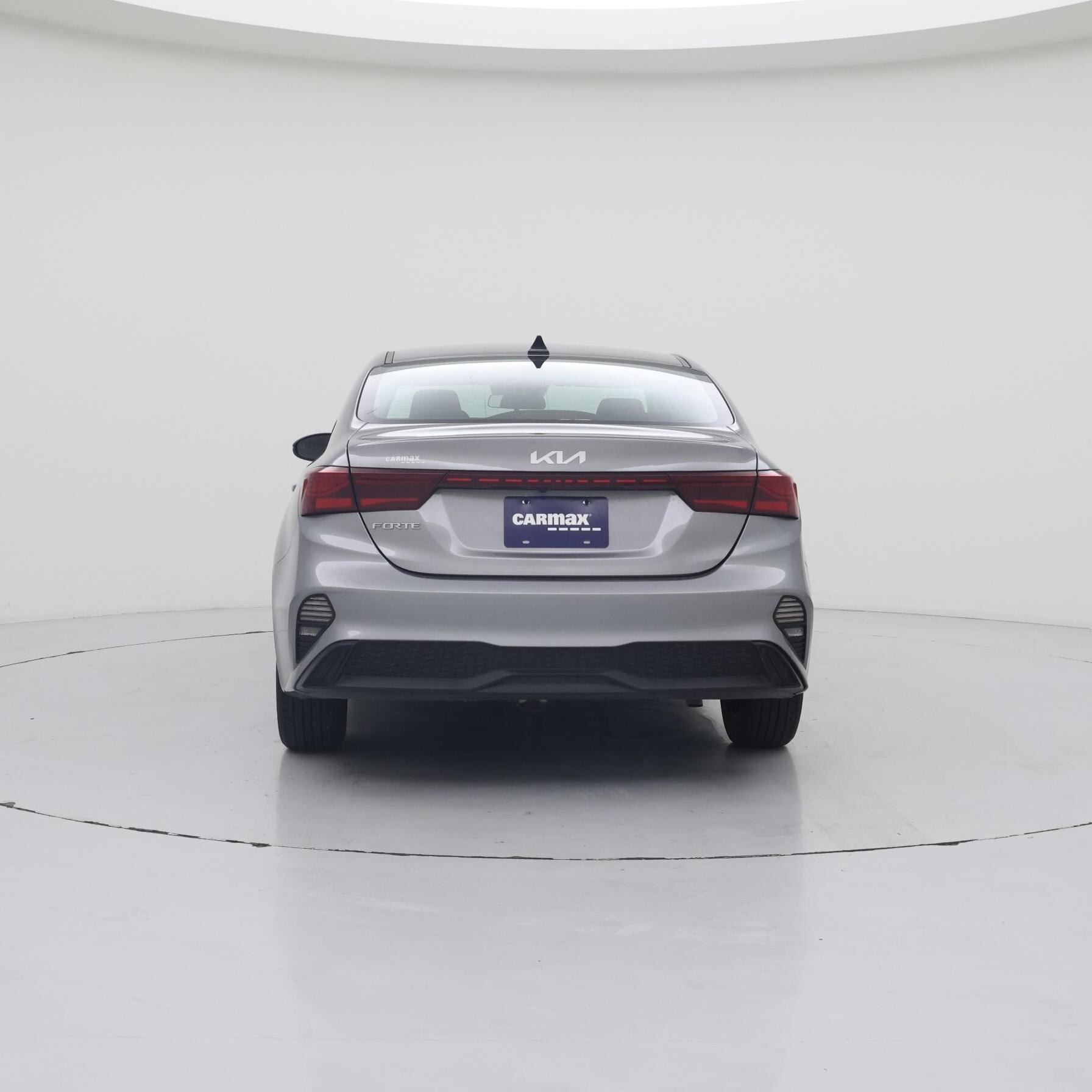 Thumbnail: 2024 Kia Forte - 6