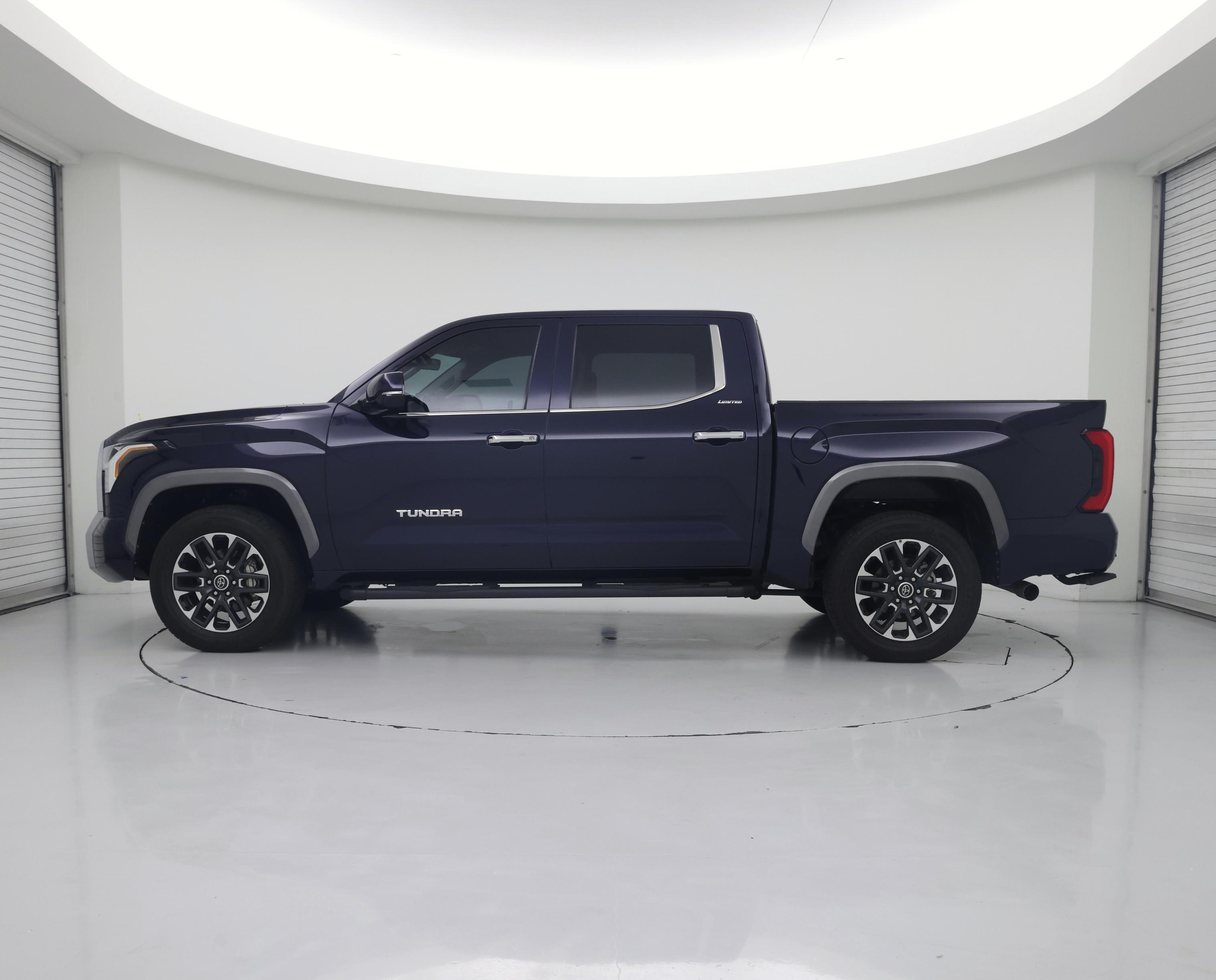 Thumbnail: 2024 Toyota Tundra - 3