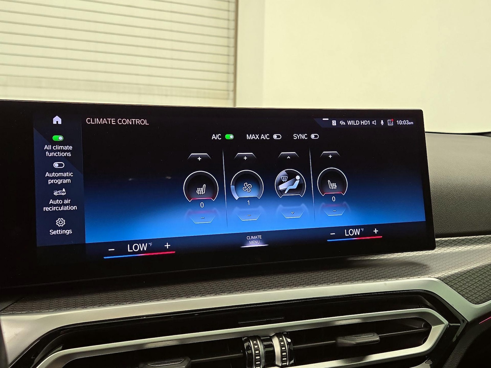 2023 BMW 3 Series 330i - Photo 18
