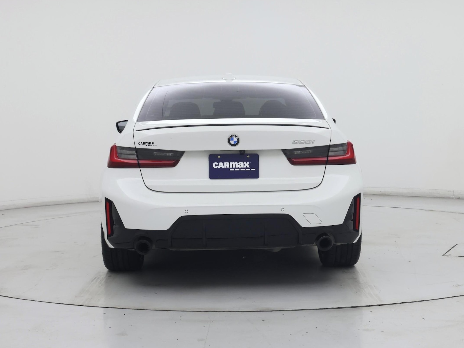 2023 BMW 3 Series 330i - Photo 7