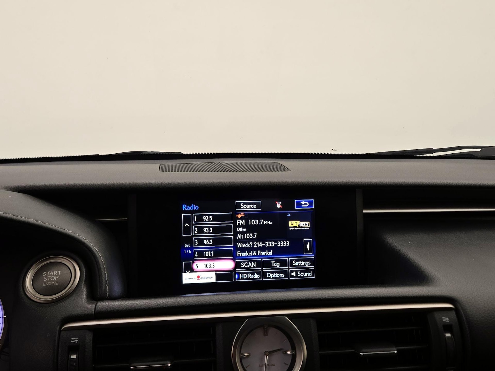 2015 Lexus RC 350 - Photo 17