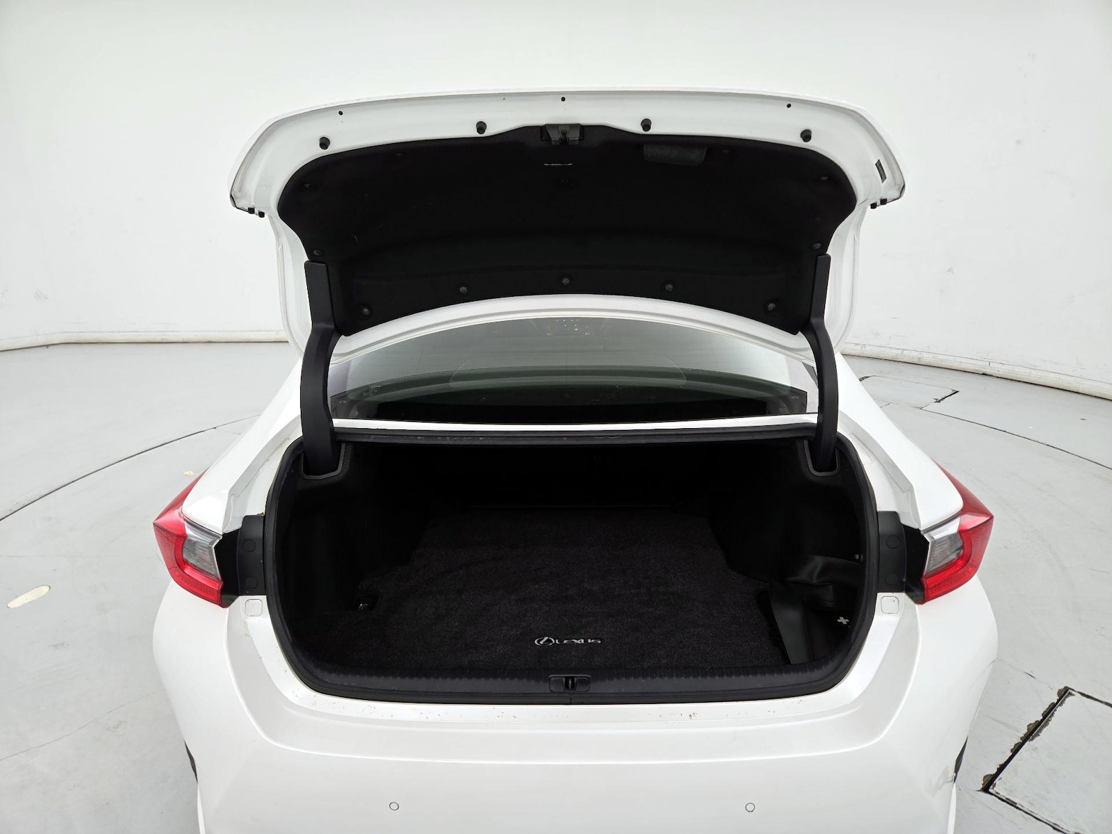 2015 Lexus RC 350 - Photo 23