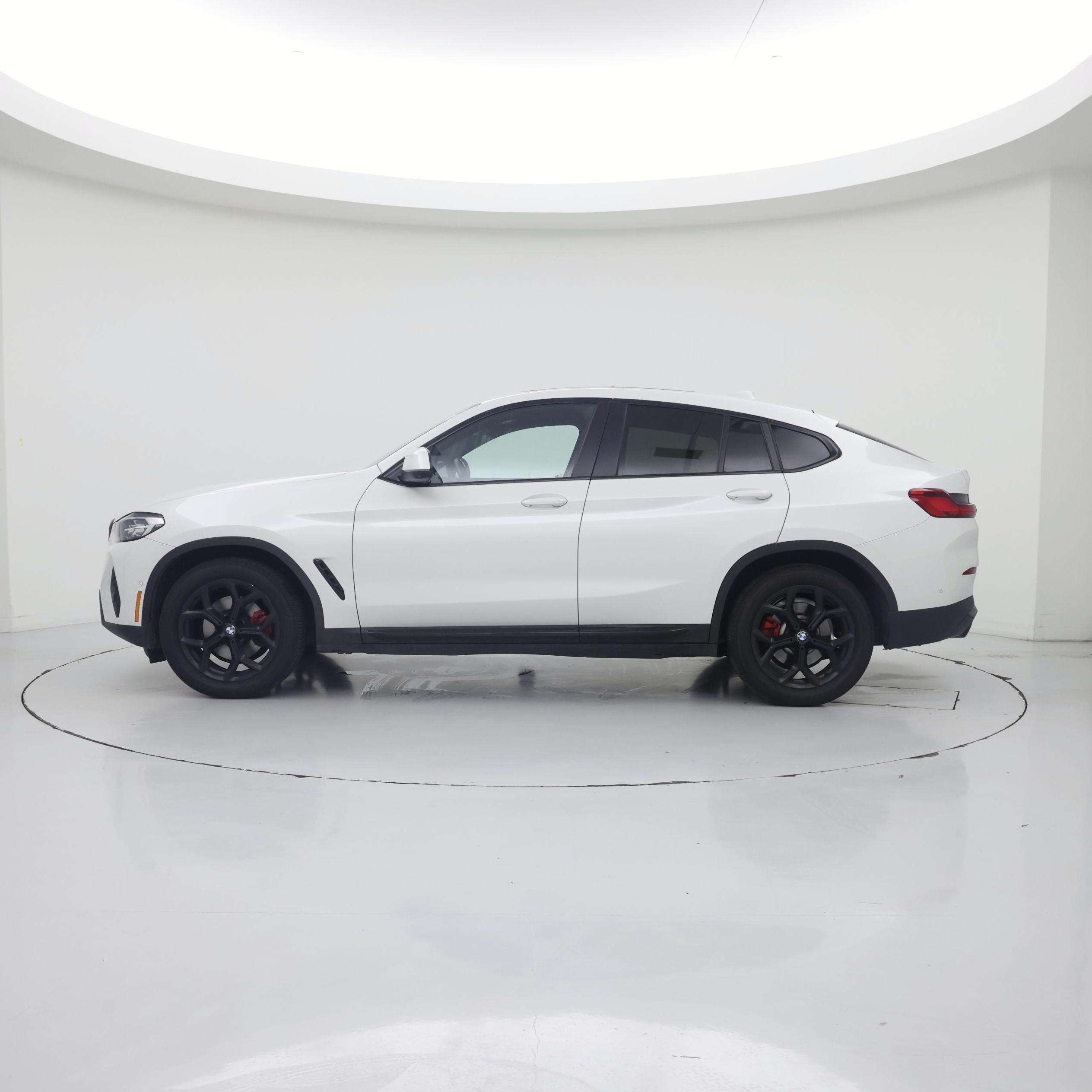 Thumbnail: 2024 BMW X4 - 3