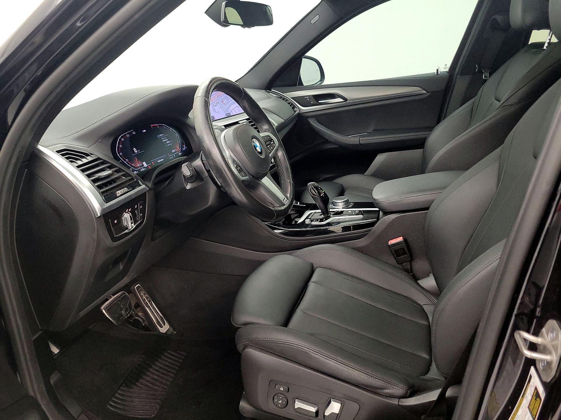 Thumbnail: 2021 BMW X4 - 11