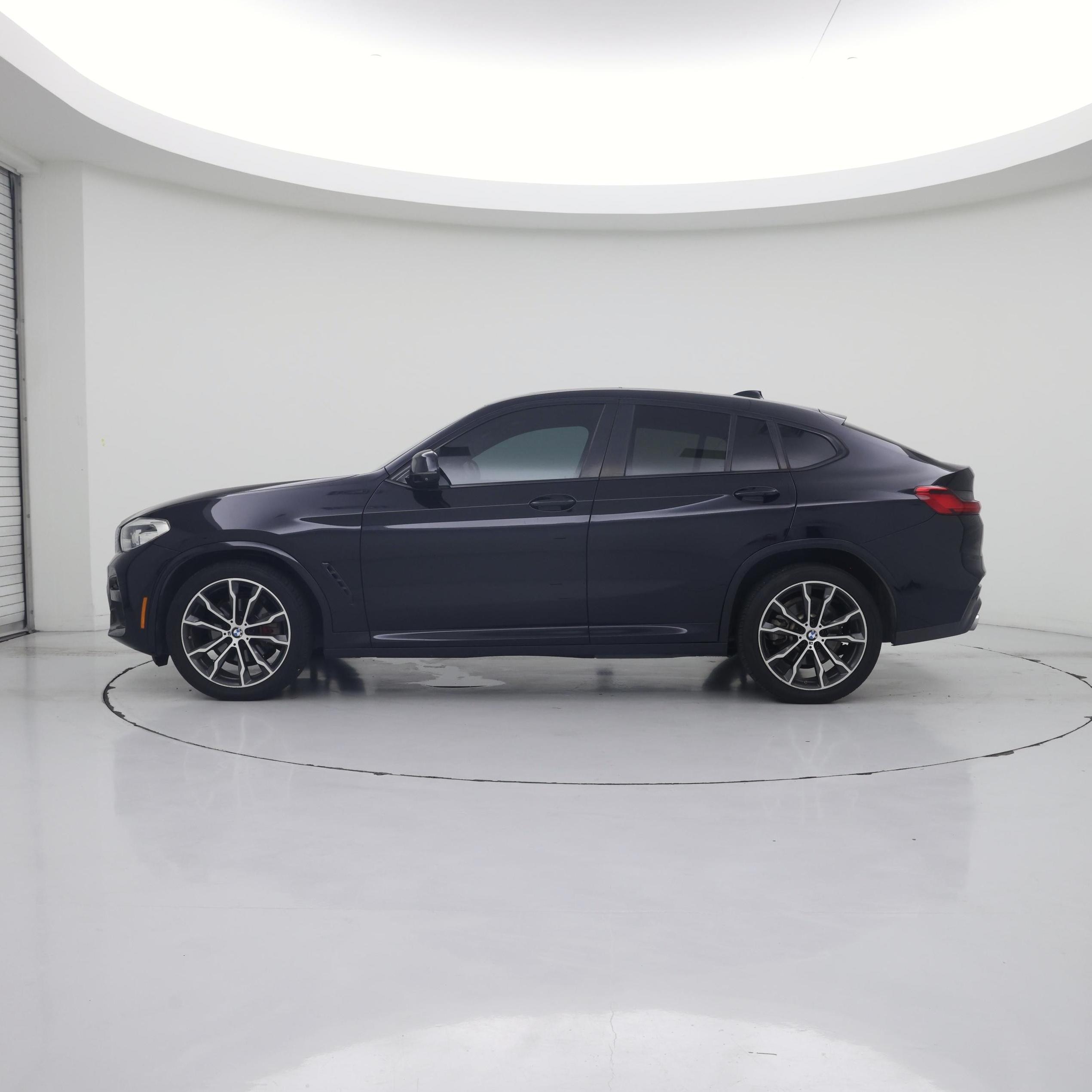 Thumbnail: 2021 BMW X4 - 3