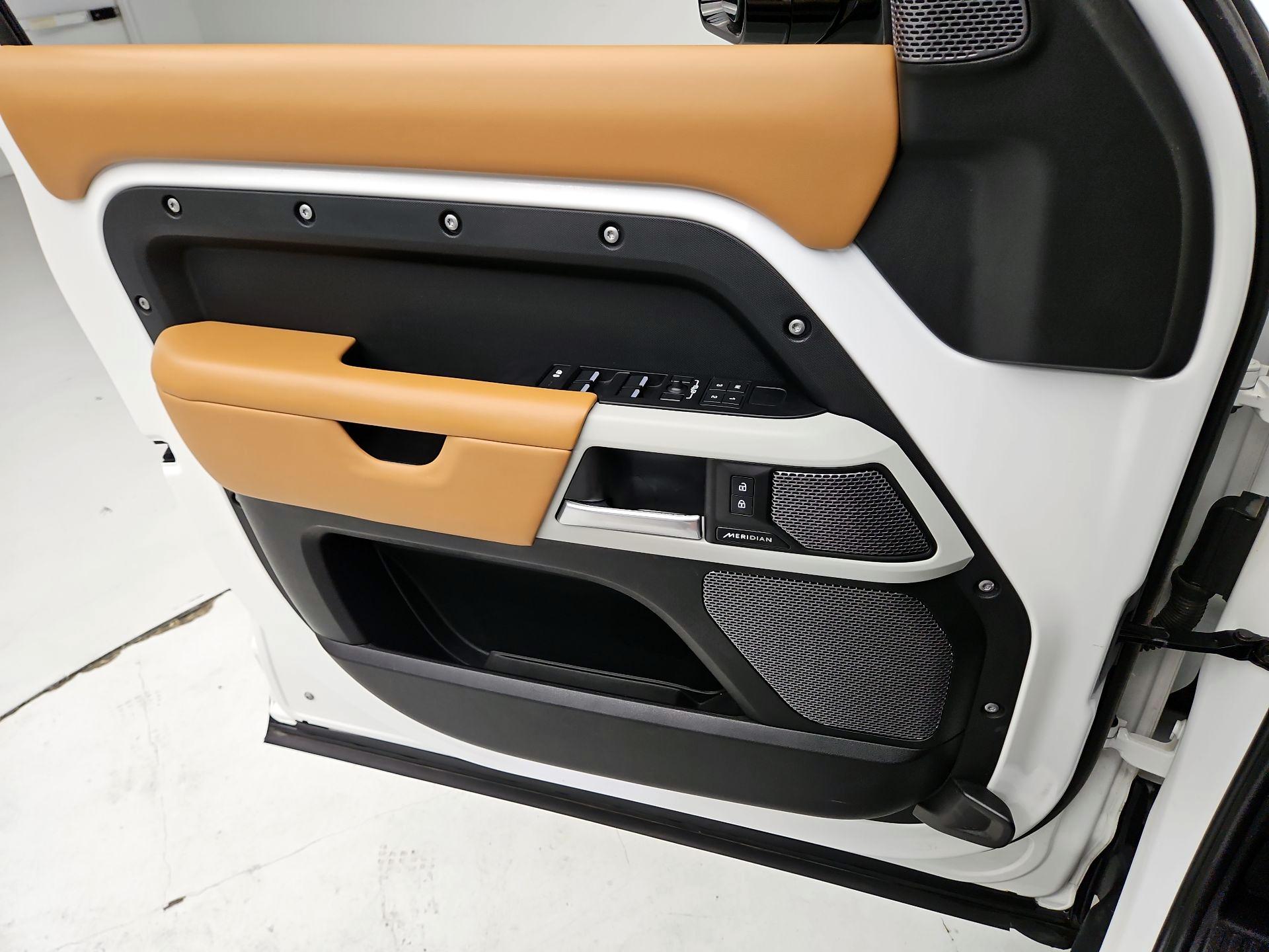Thumbnail: 2024 Land Rover Defender - 12