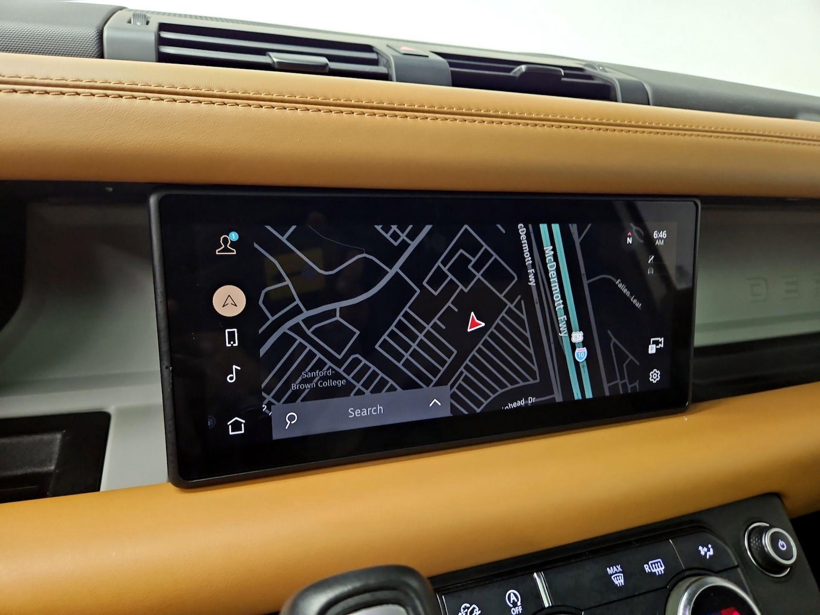 2024 Land Rover Defender X-Dynamic SE - Photo 14