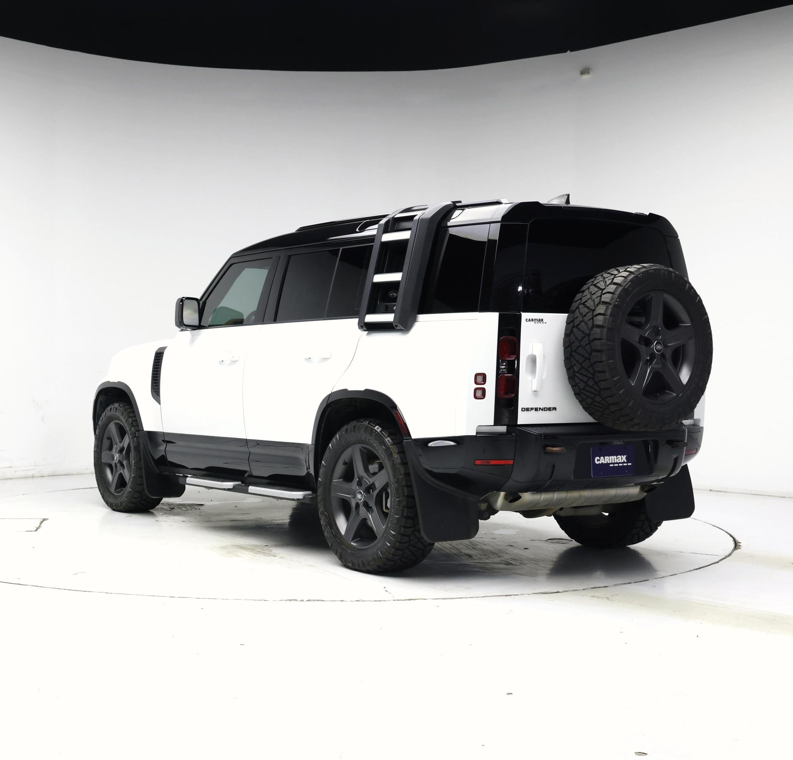 Thumbnail: 2024 Land Rover Defender - 2