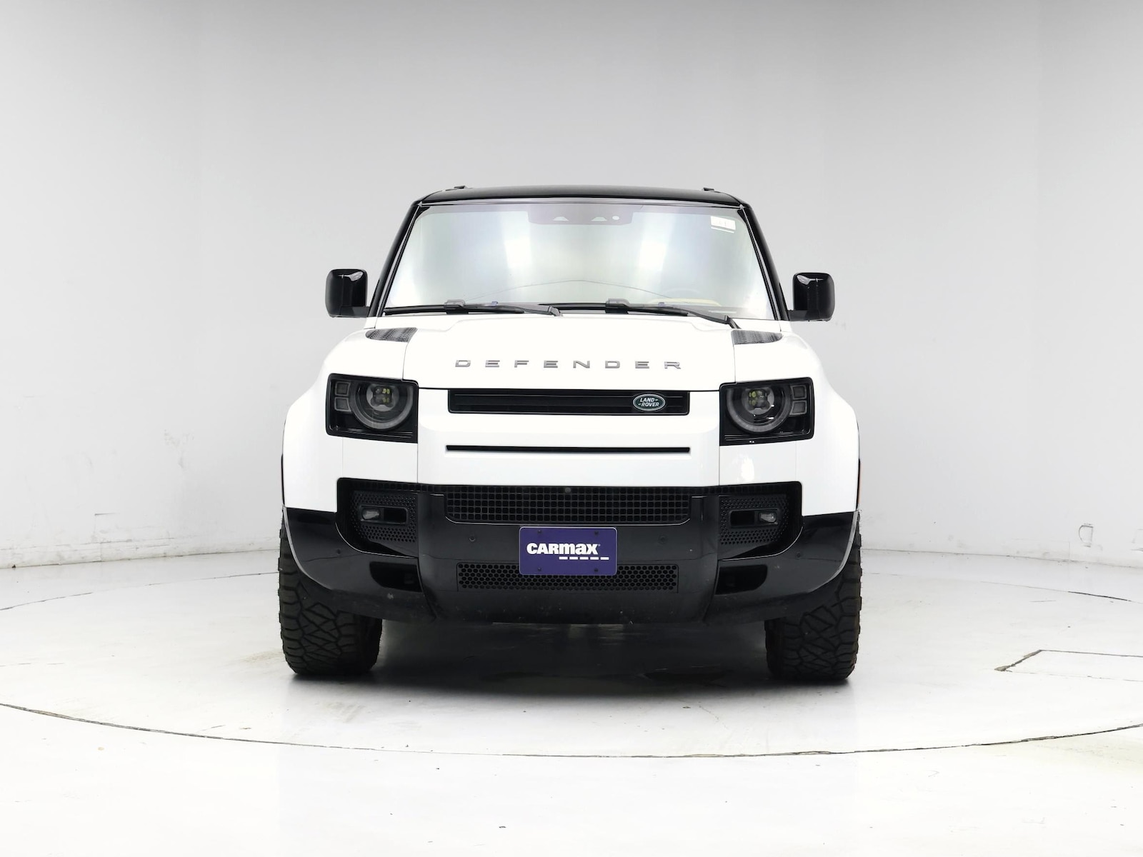 2024 Land Rover Defender X-Dynamic SE - Photo 6
