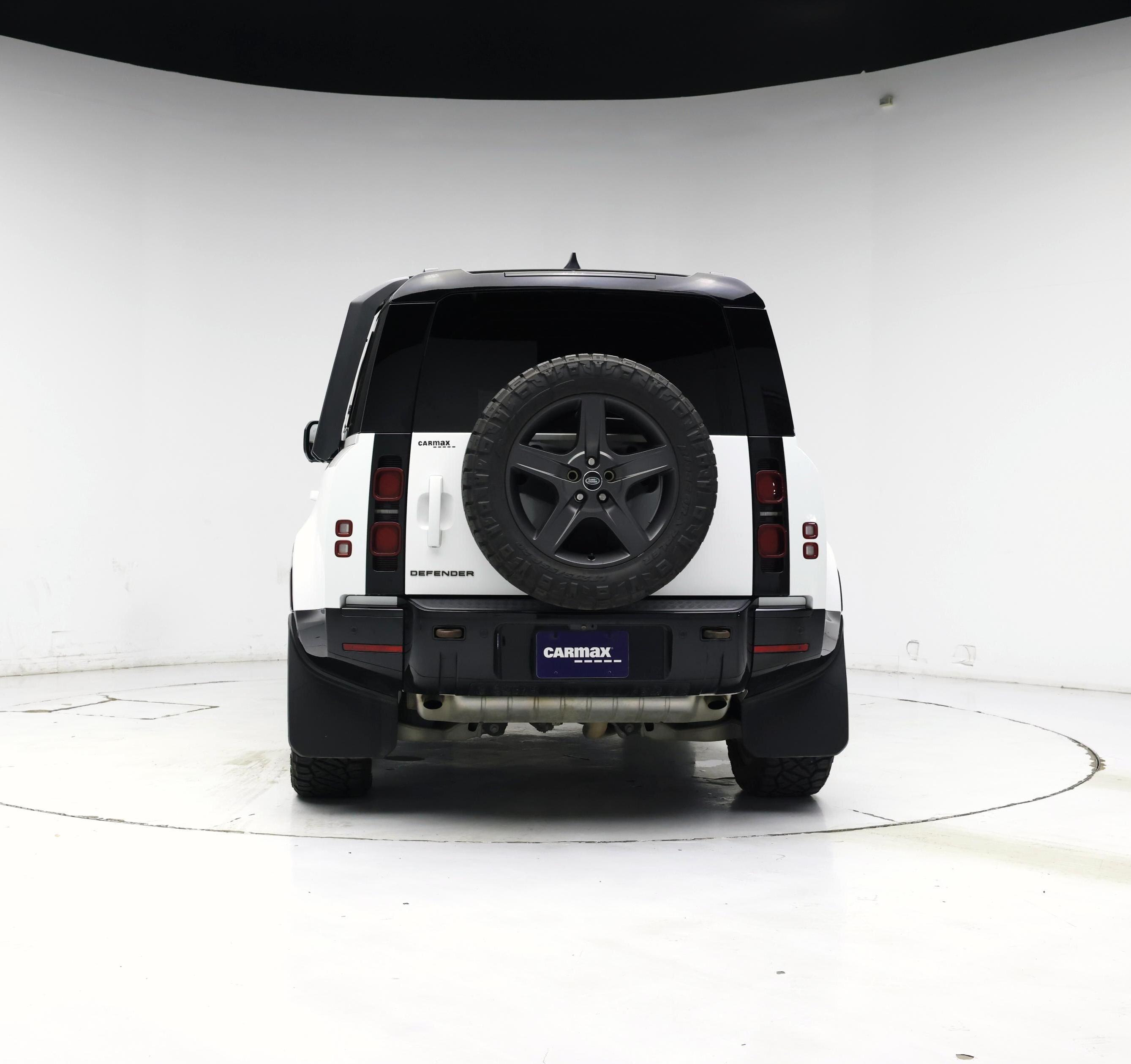 Thumbnail: 2024 Land Rover Defender - 6