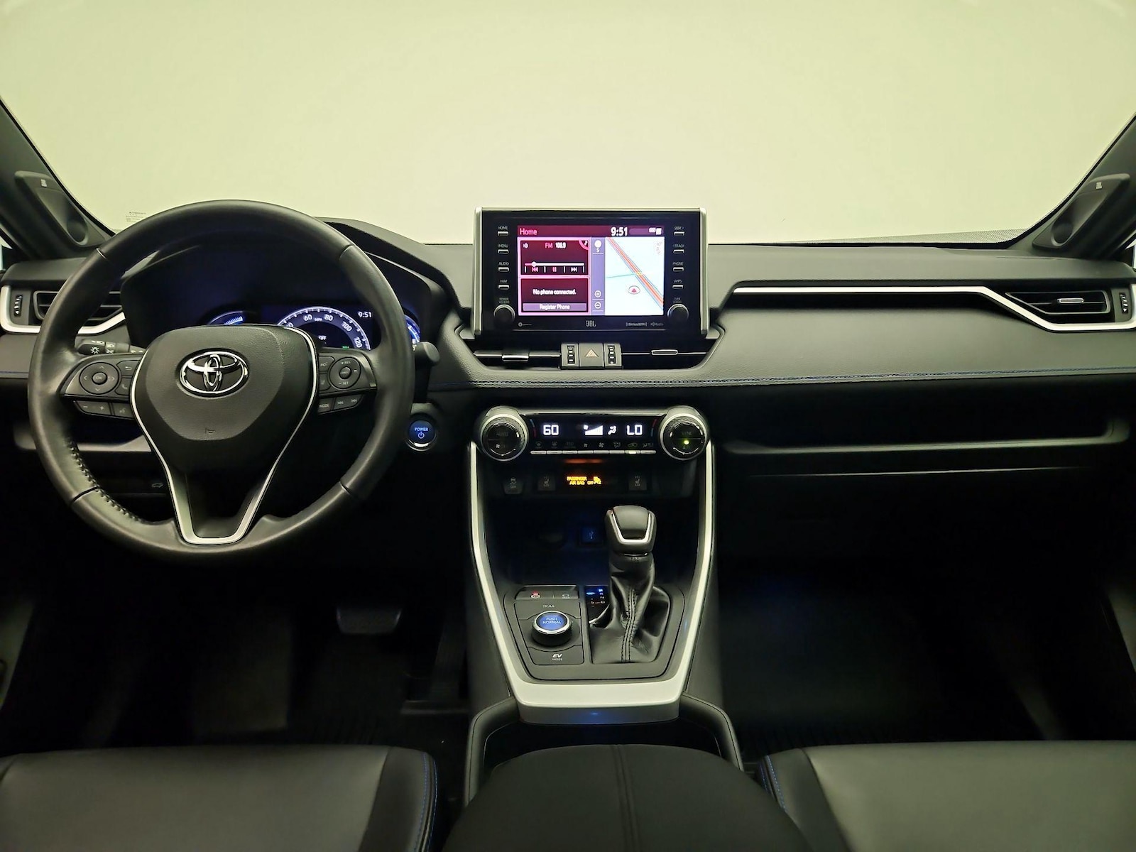 2020 Toyota RAV4 XSE - Photo 10