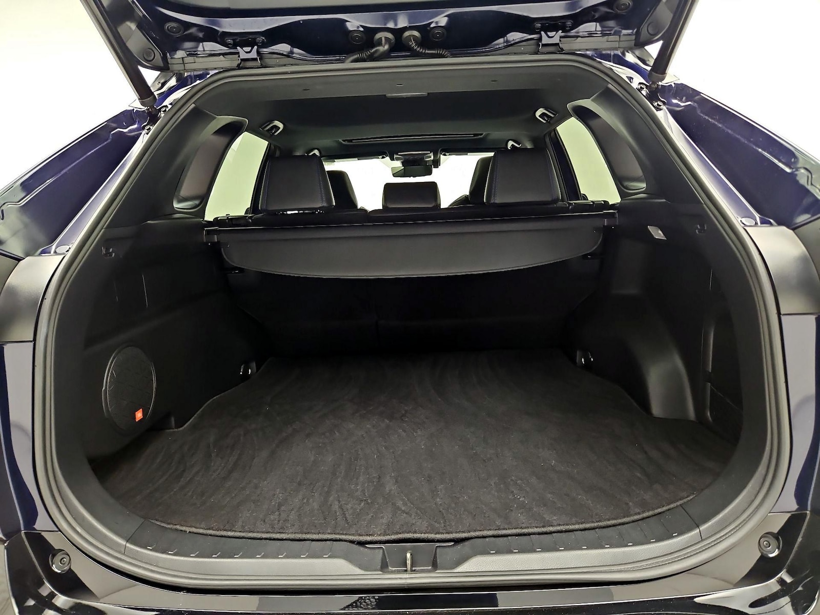 2020 Toyota RAV4 XSE - Photo 23