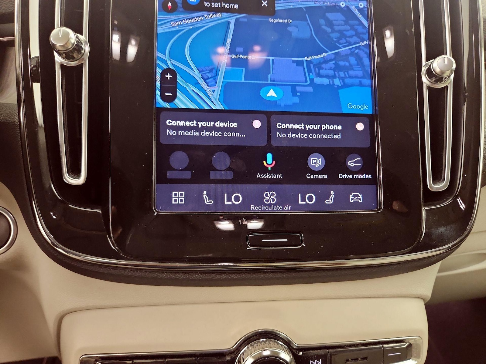 2023 Volvo XC40 Ultimate - Photo 15