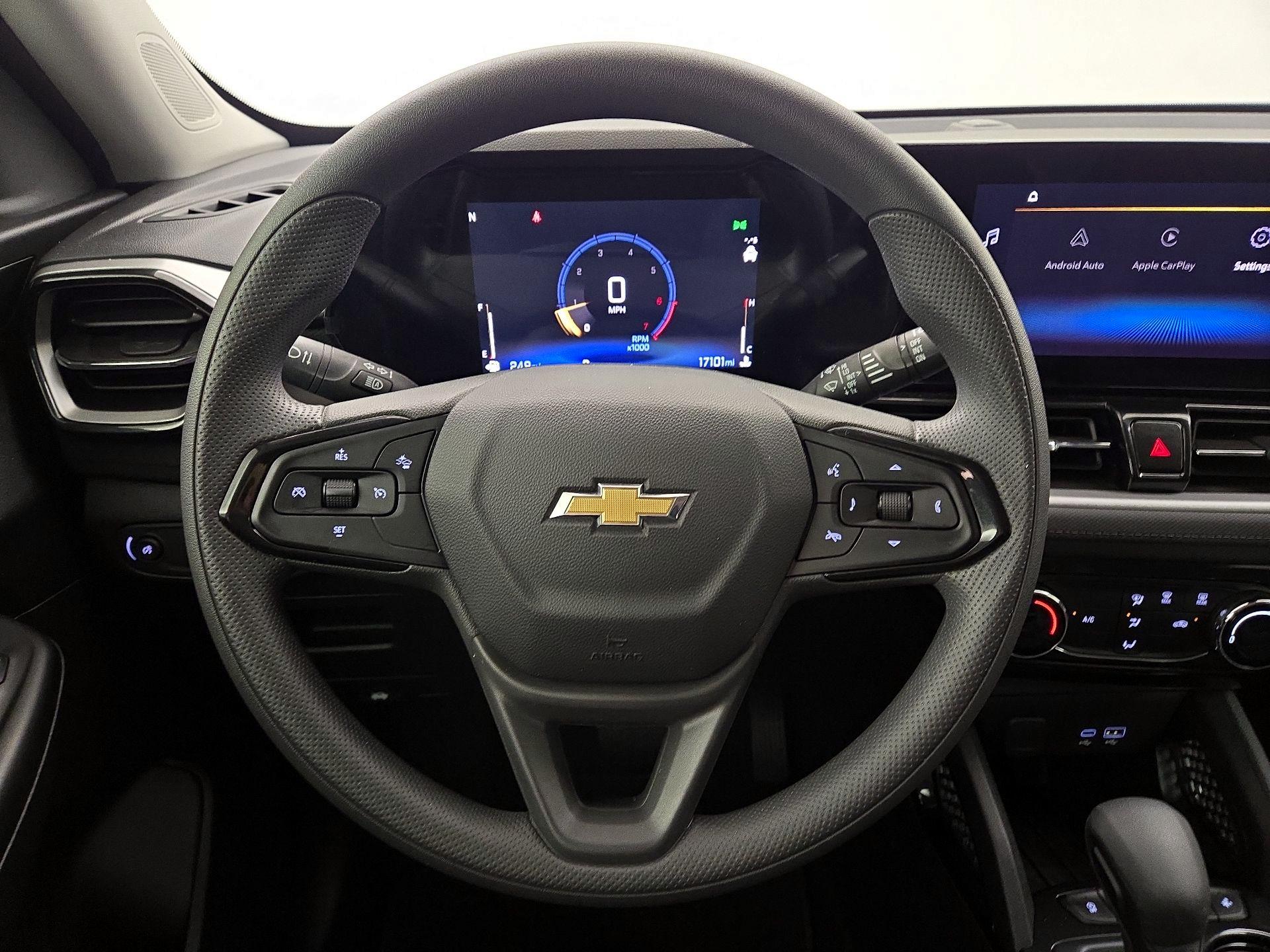 Thumbnail: 2026 Chevrolet TrailBlazer - 10
