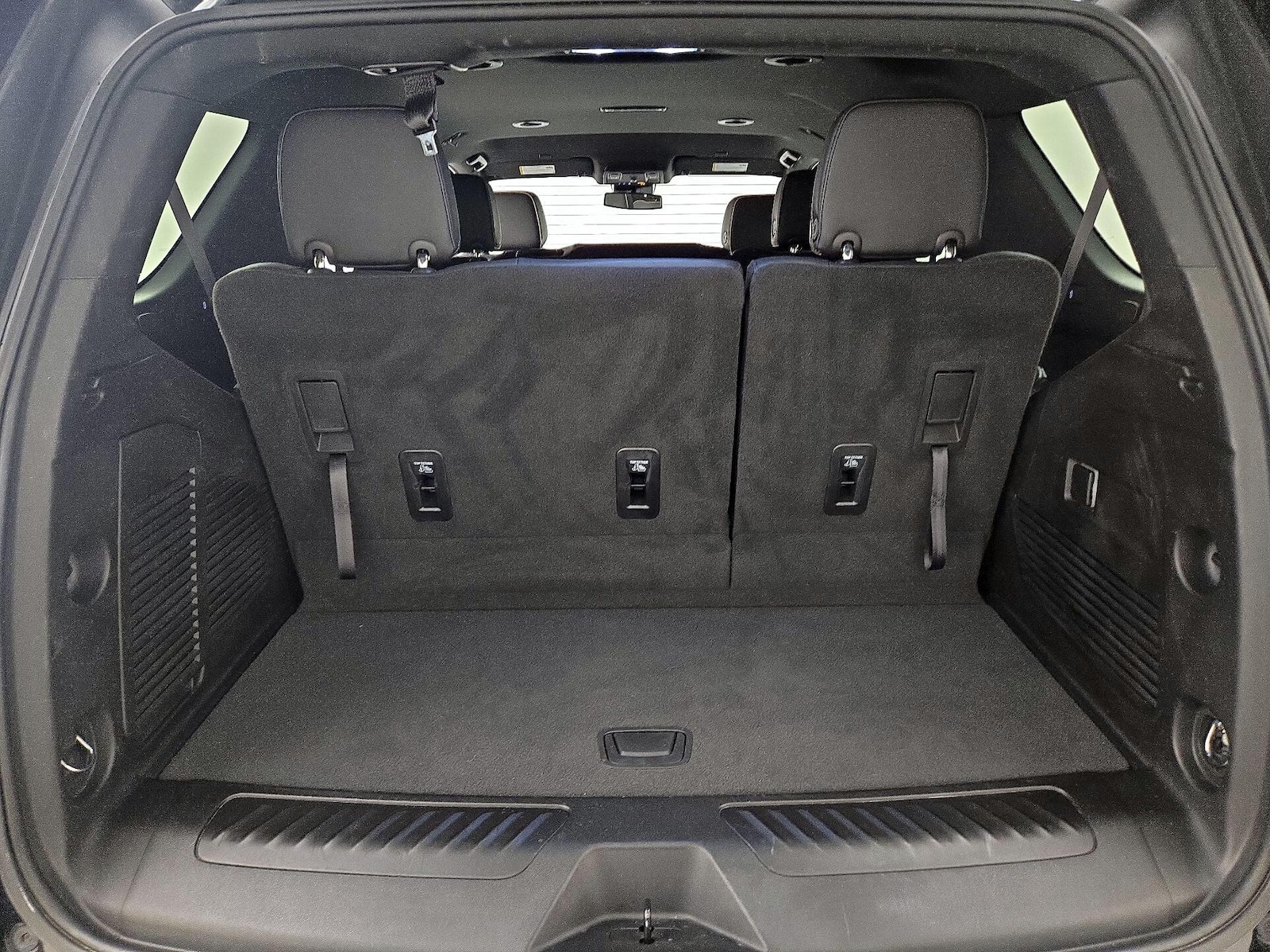2023 GMC Yukon SLT - Photo 22