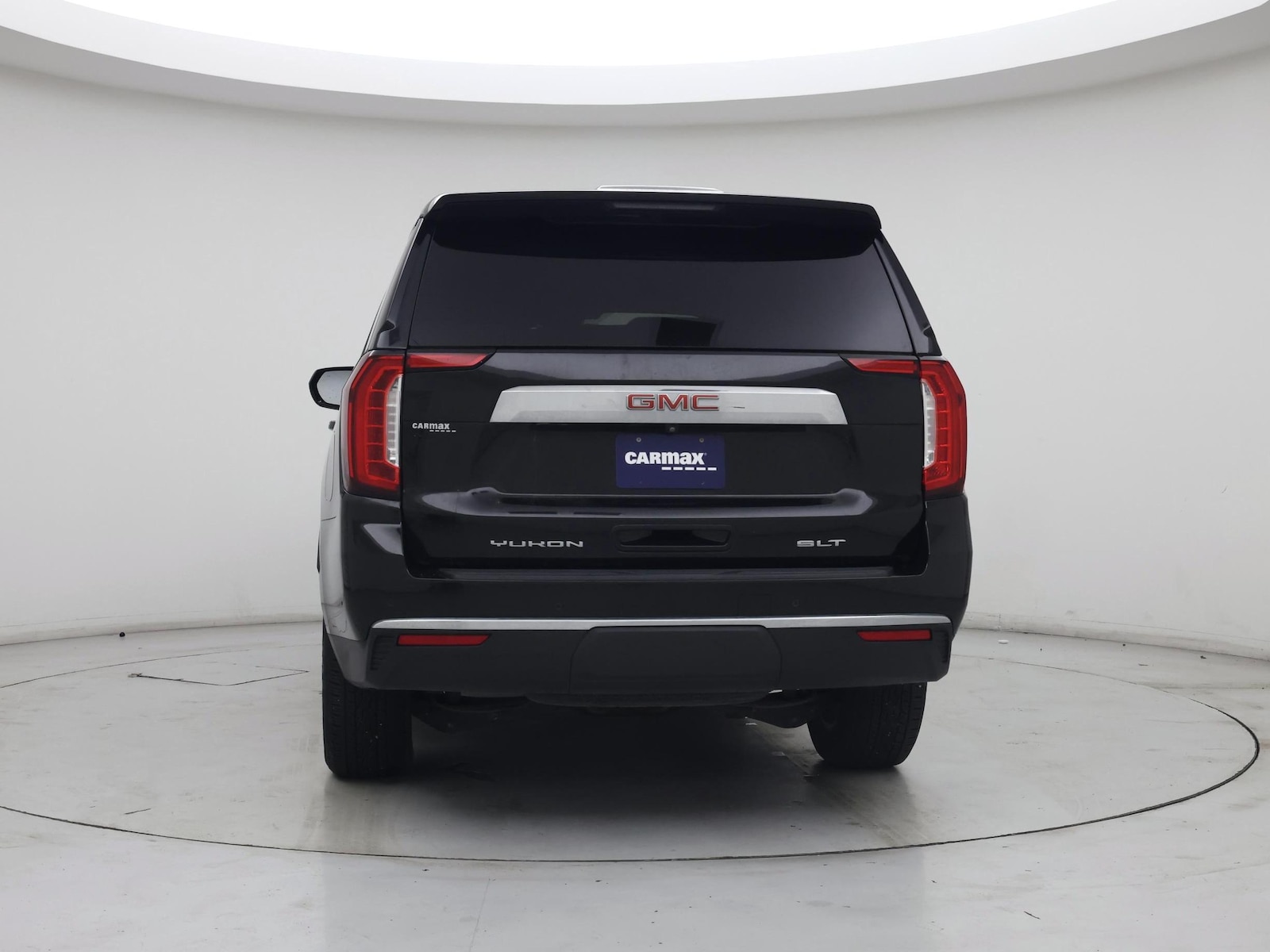 2023 GMC Yukon SLT - Photo 7