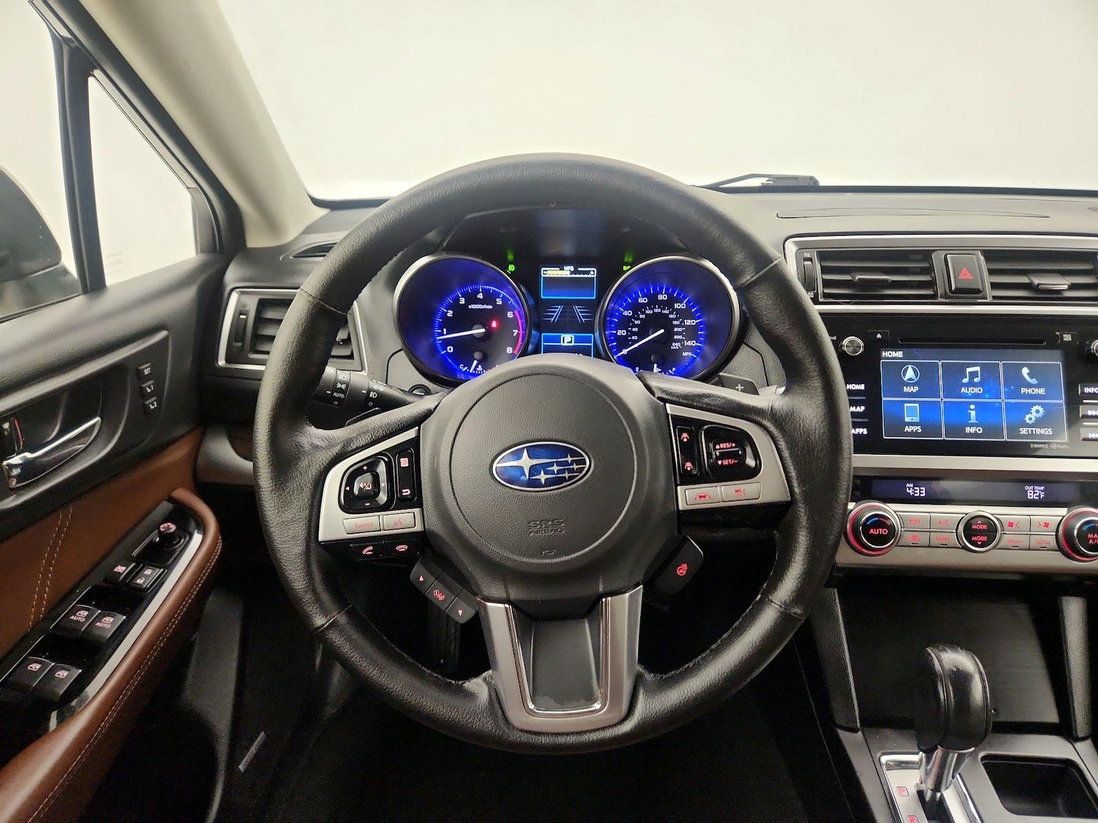 2017 Subaru Outback Touring - Photo 11