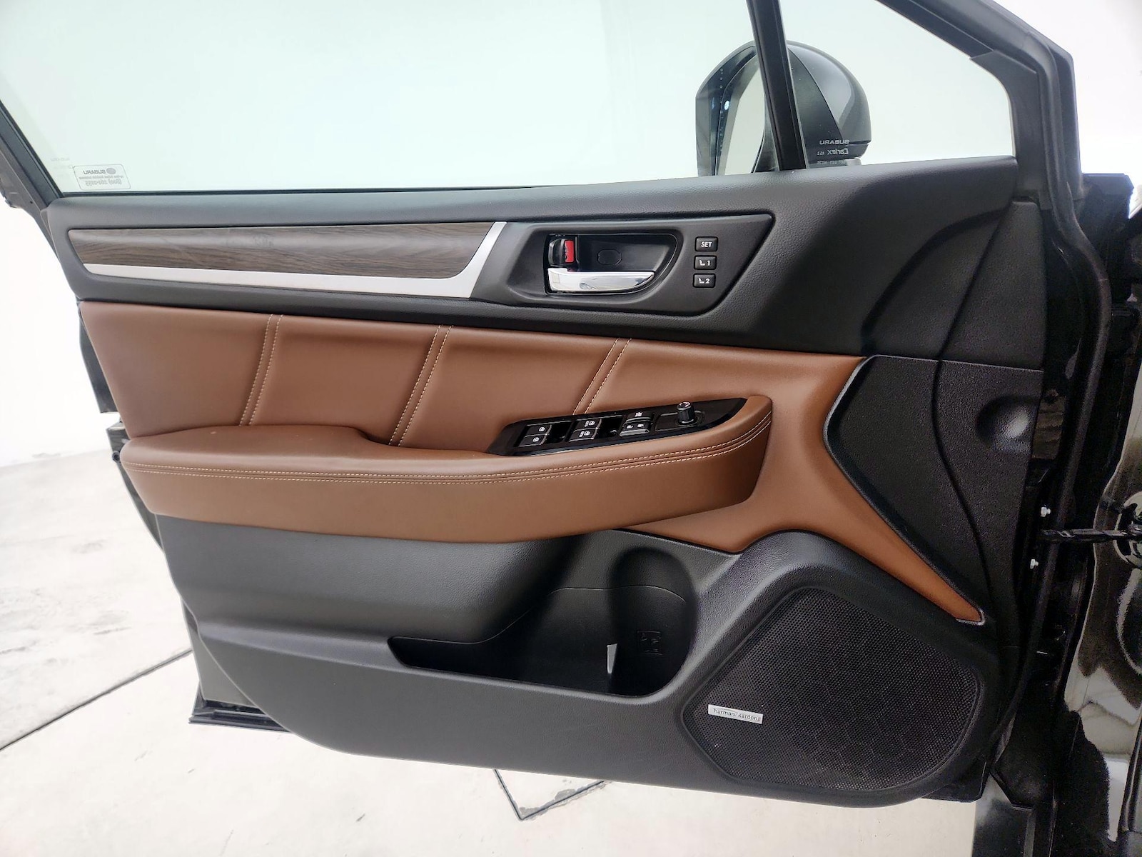 2017 Subaru Outback Touring - Photo 13