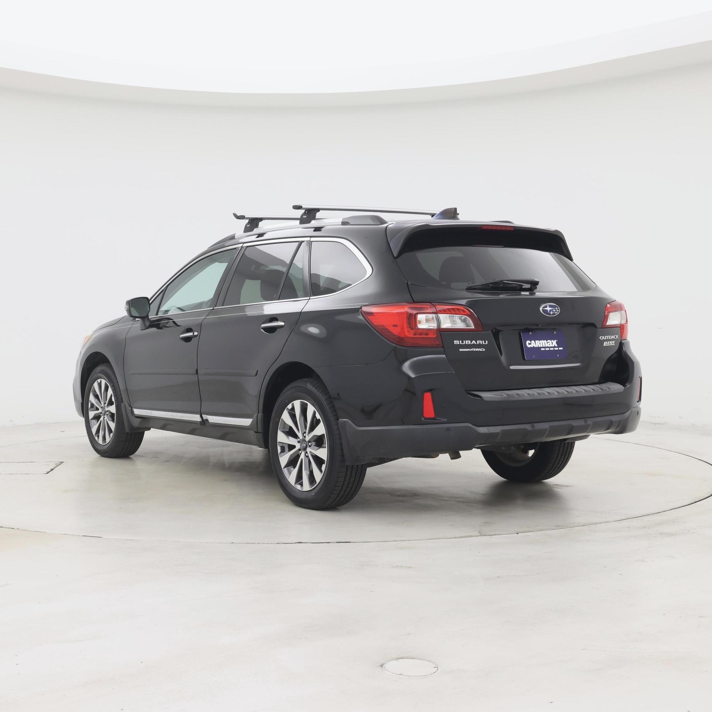 Thumbnail: 2017 Subaru Outback - 2