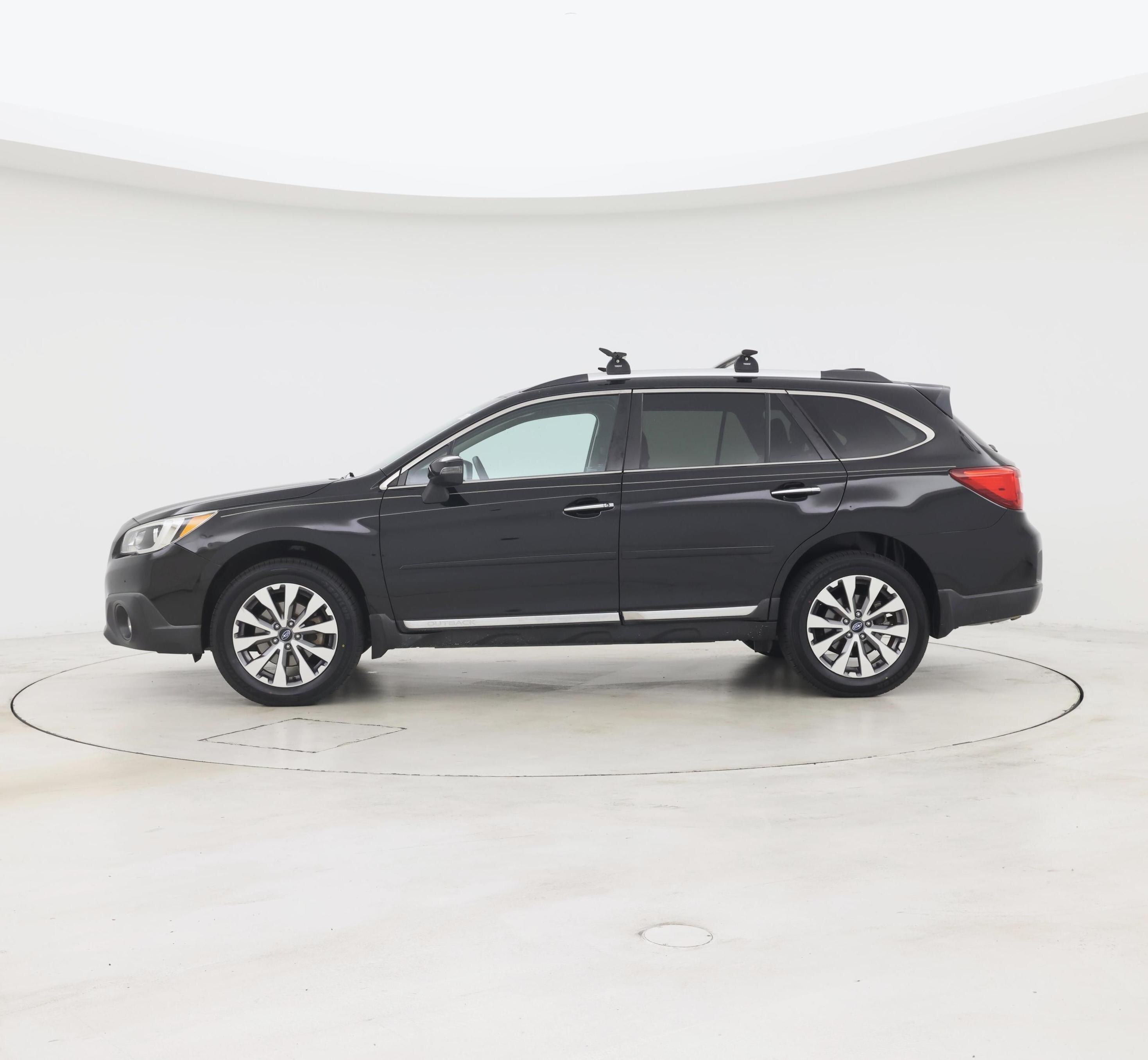 Thumbnail: 2017 Subaru Outback - 3