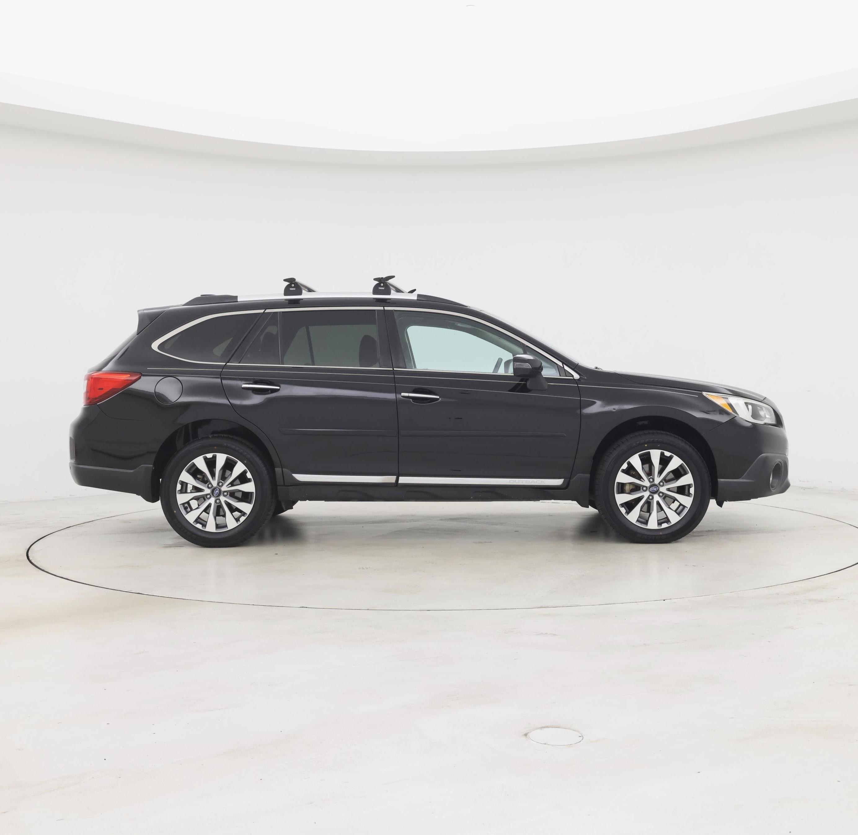 Thumbnail: 2017 Subaru Outback - 7
