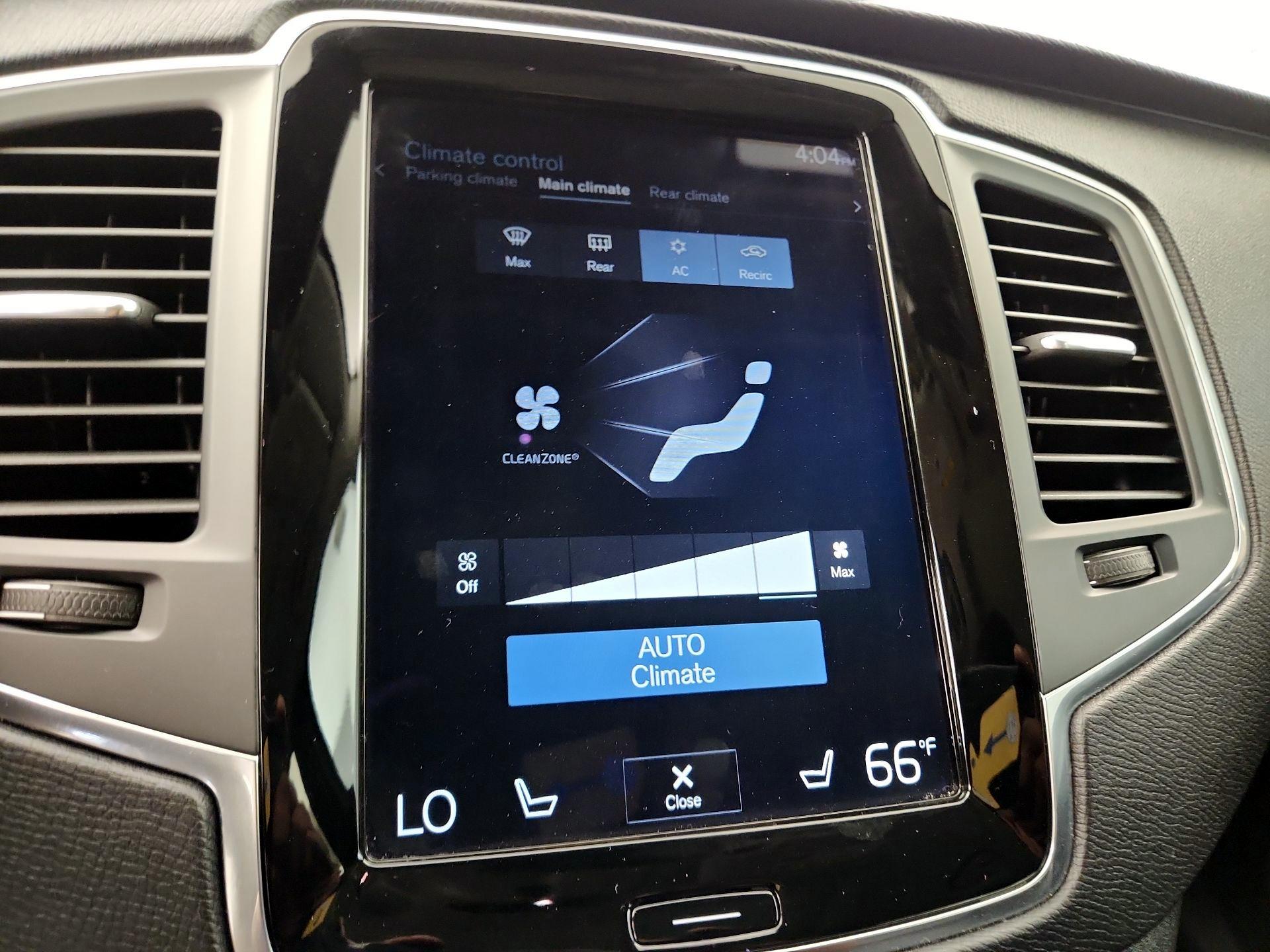 Thumbnail: 2018 Volvo XC90 - 16
