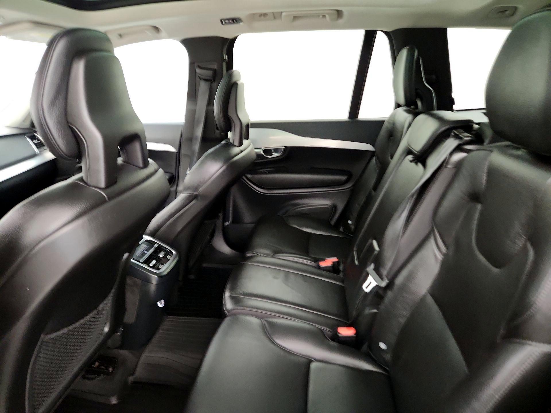 Thumbnail: 2018 Volvo XC90 - 20