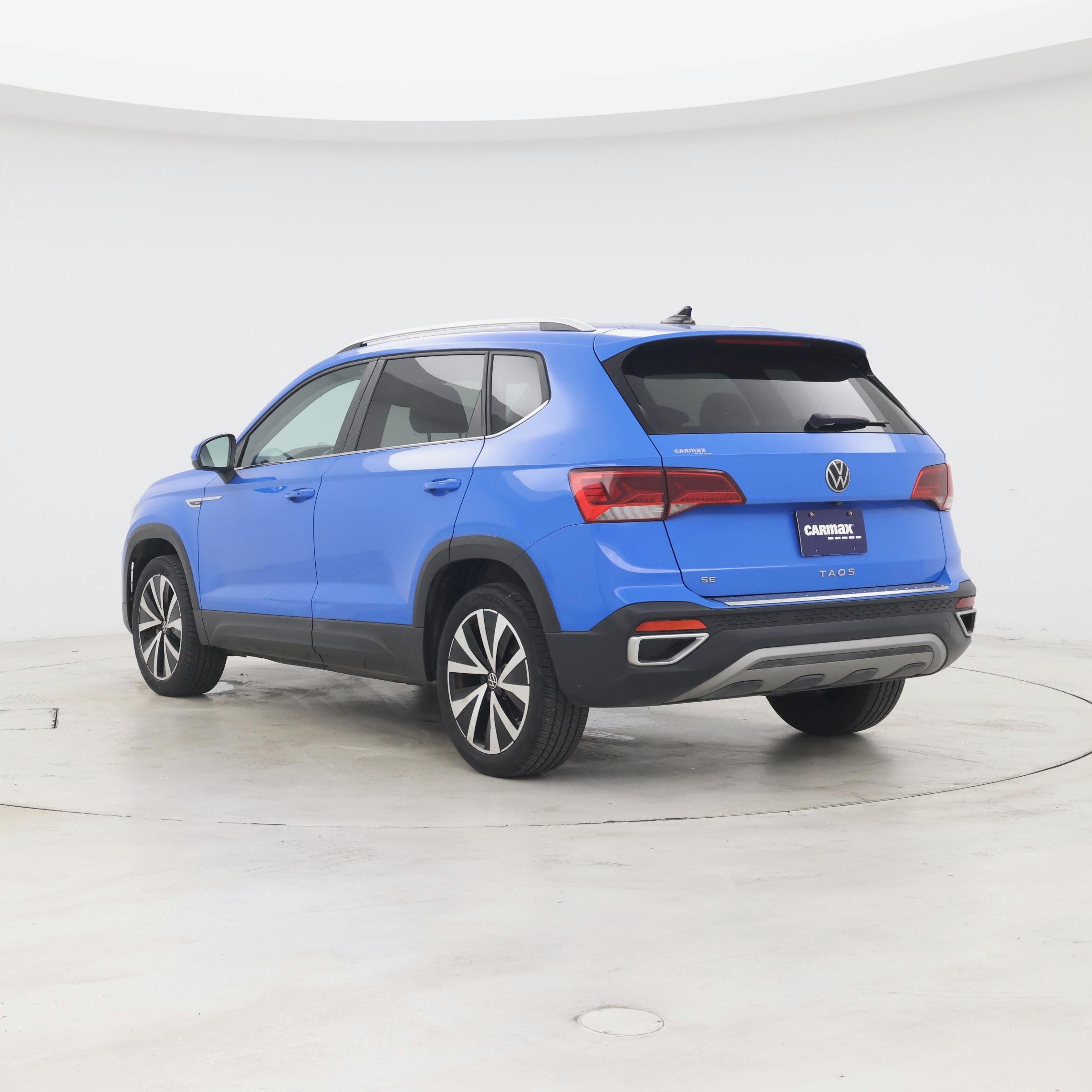 Thumbnail: 2023 Volkswagen Taos - 2