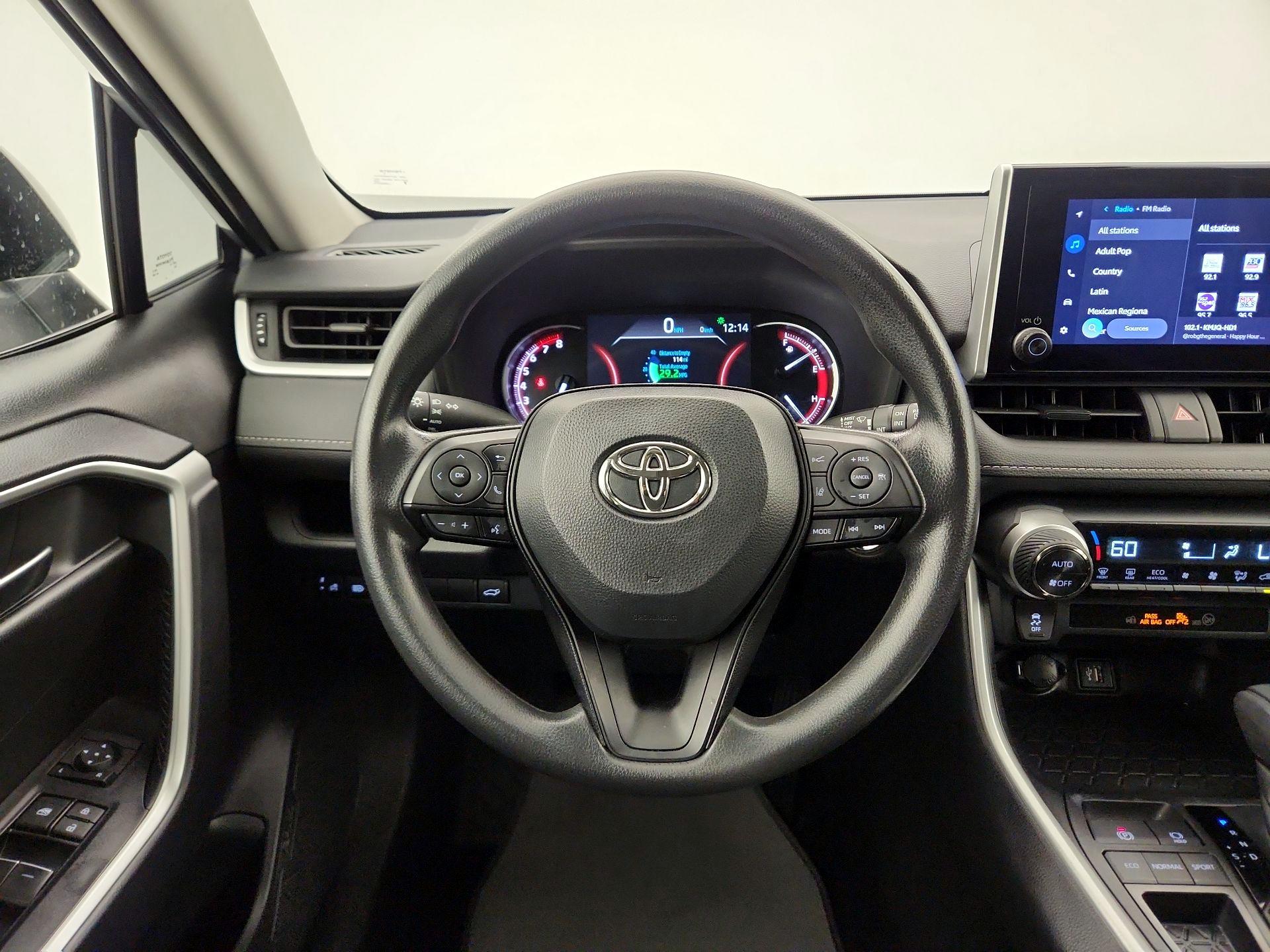 Thumbnail: 2024 Toyota RAV4 - 10
