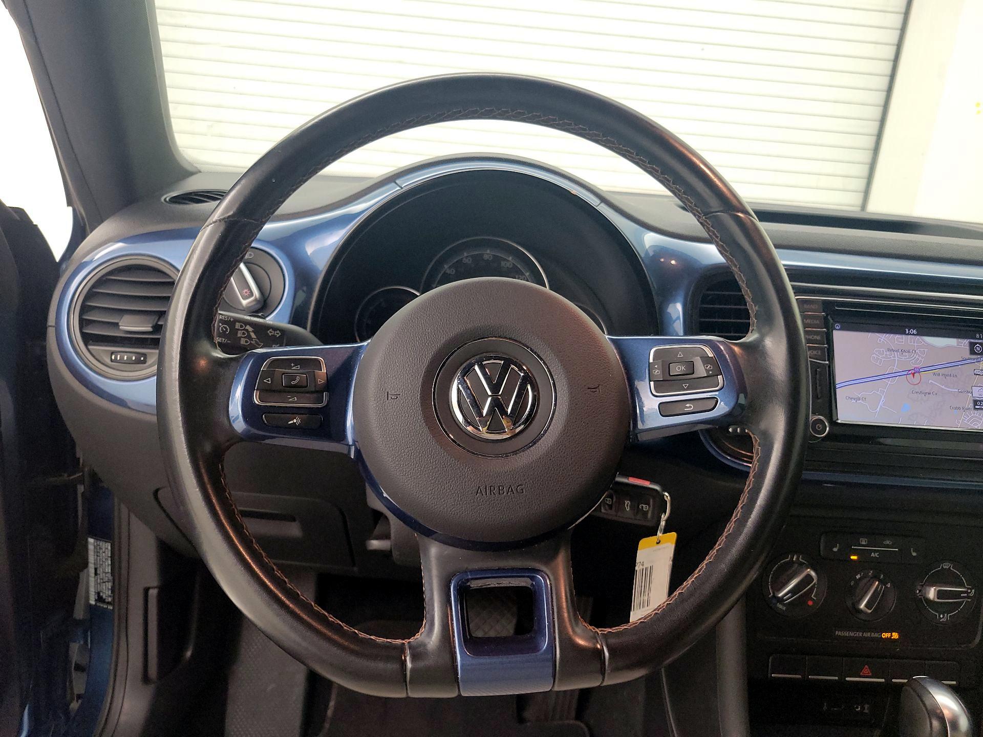 Thumbnail: 2017 Volkswagen Beetle - 10