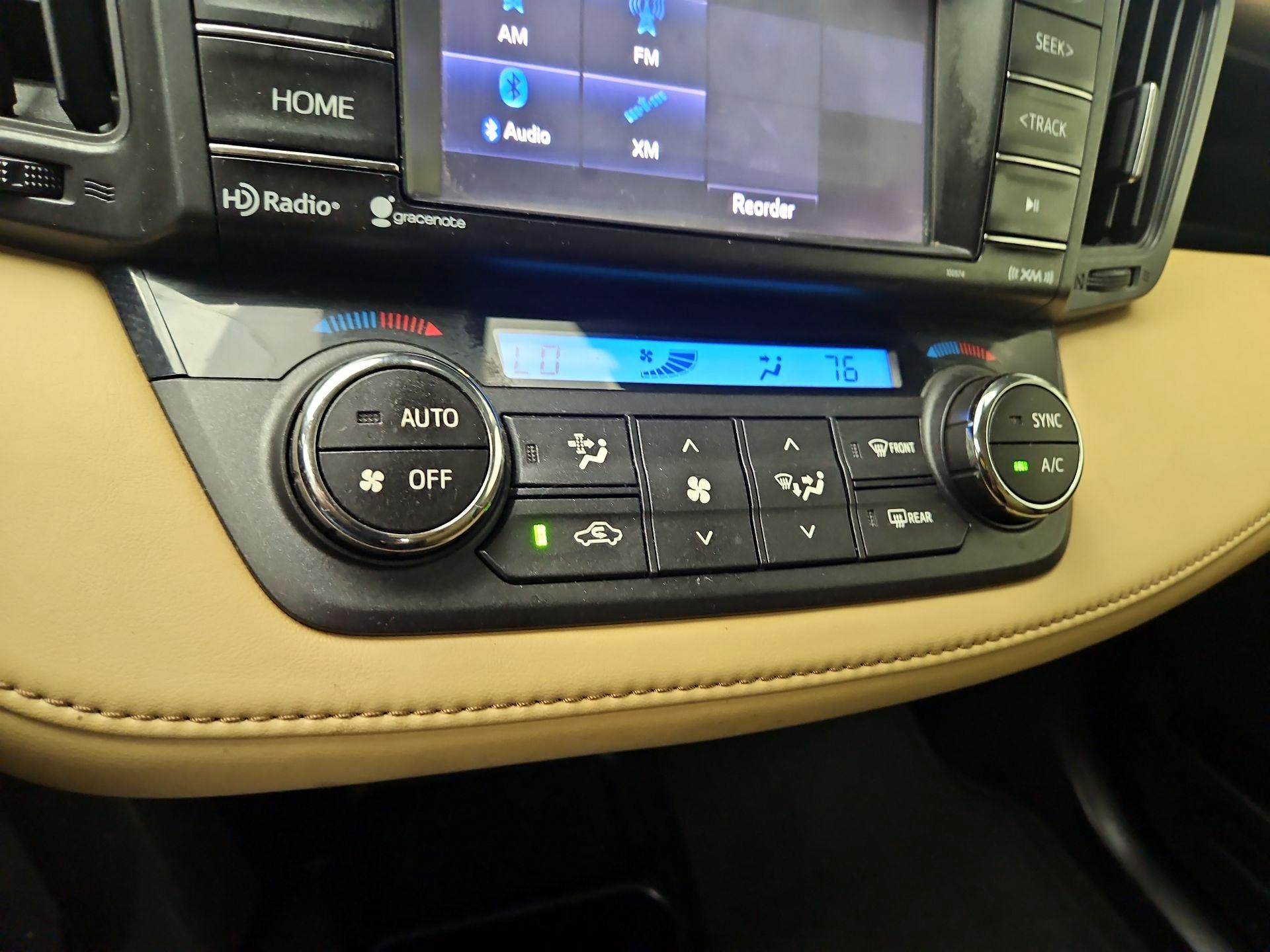 Thumbnail: 2017 Toyota RAV4 - 16