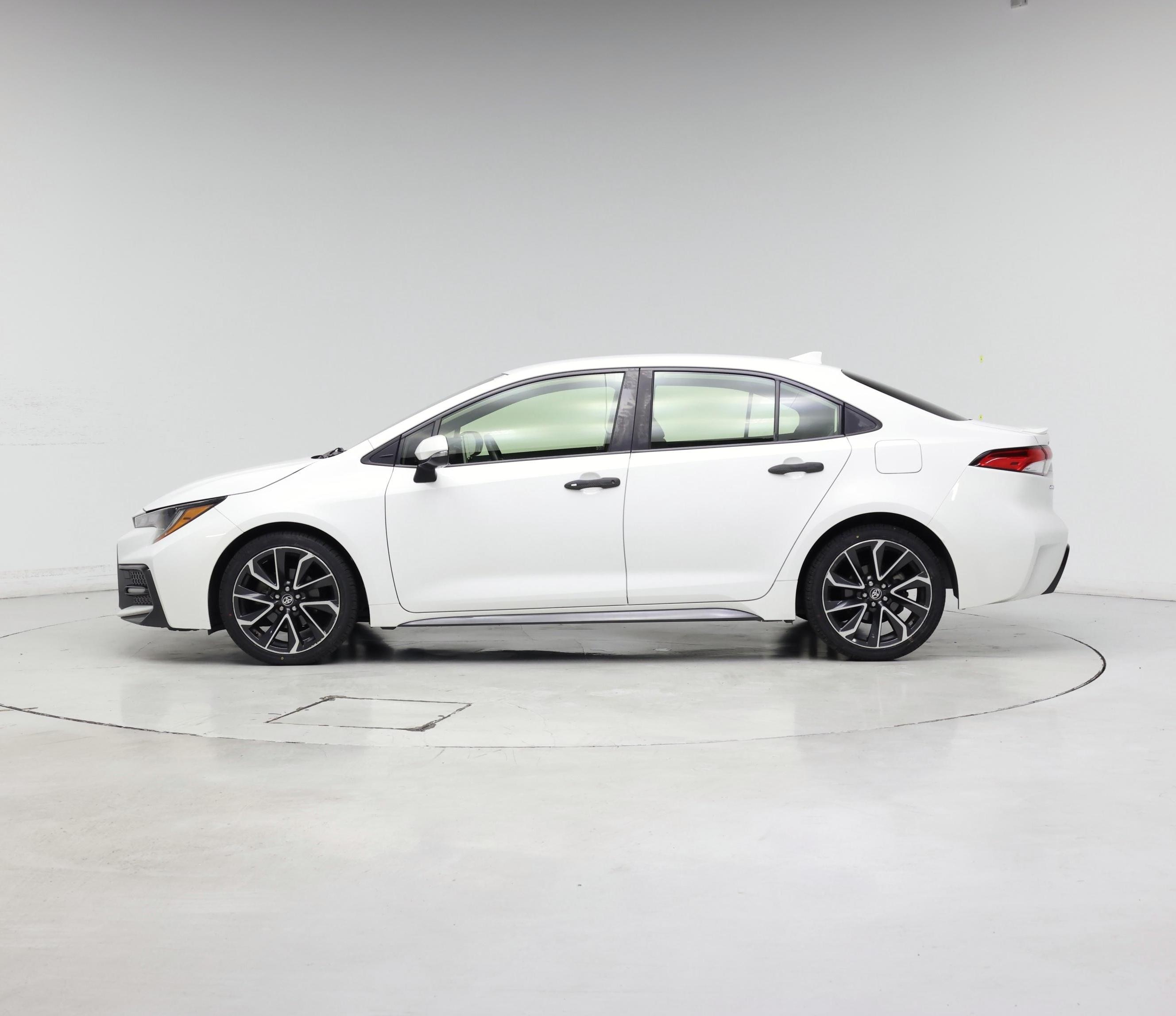 Thumbnail: 2021 Toyota Corolla - 3